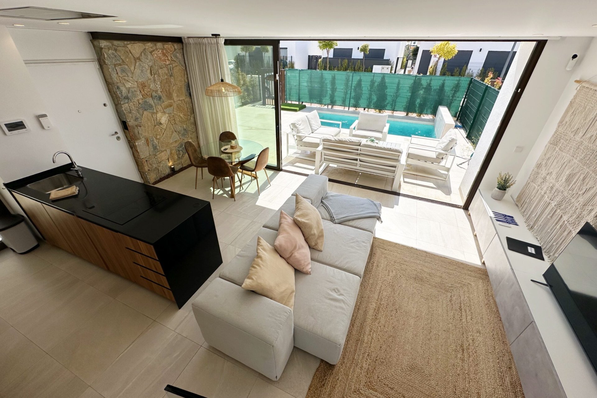 Segunda mano - Villa -
Santa Rosalia Resort - Inland