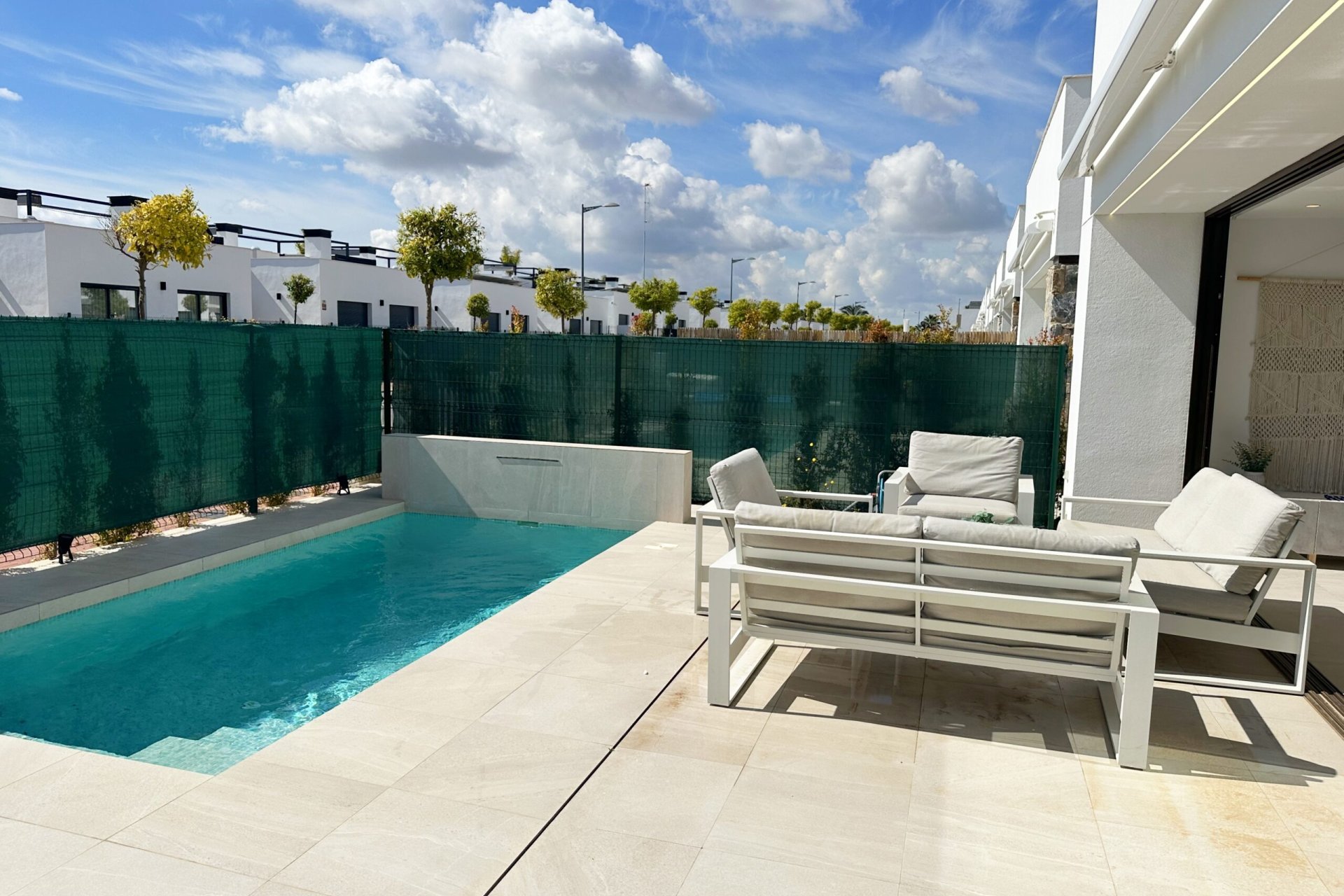 Segunda mano - Villa -
Santa Rosalia Resort - Inland