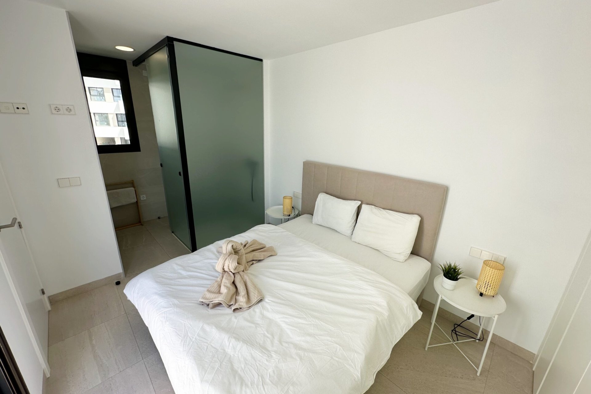 Segunda mano - Villa -
Santa Rosalia Resort - Inland