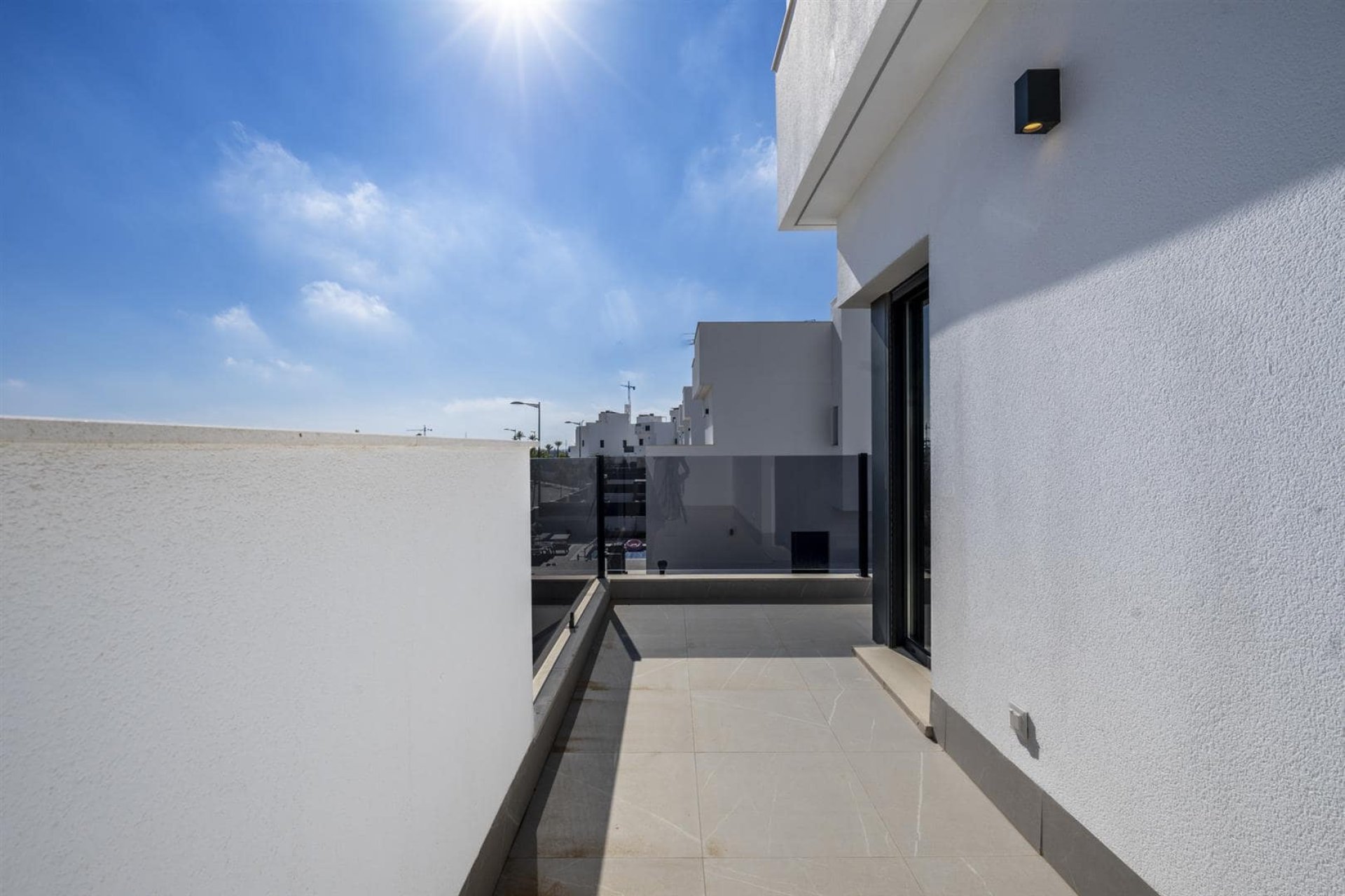 Segunda mano - Villa -
Santa Rosalia Resort - Inland