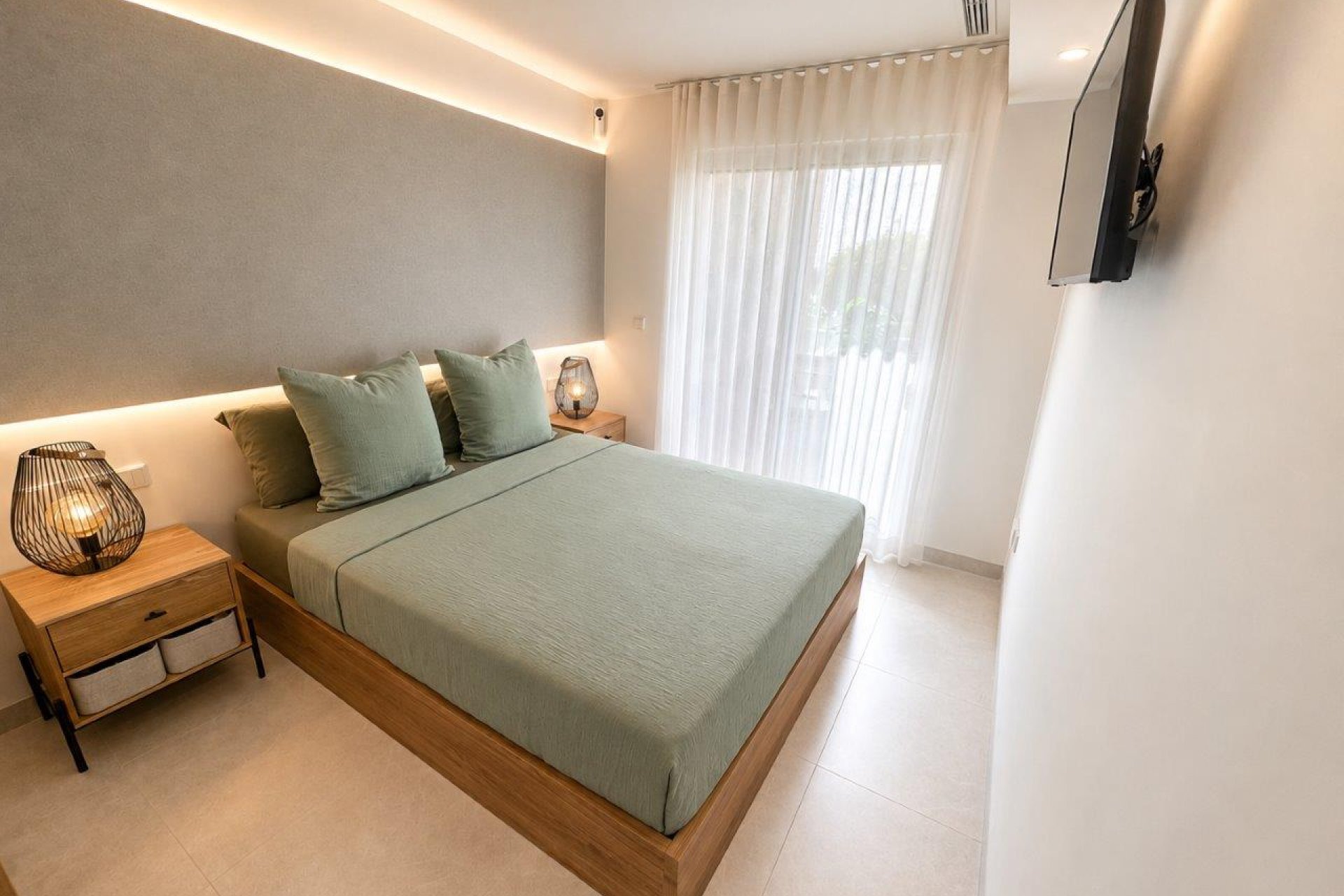 Segunda mano - Villa -
Santa Rosalia Resort - Inland
