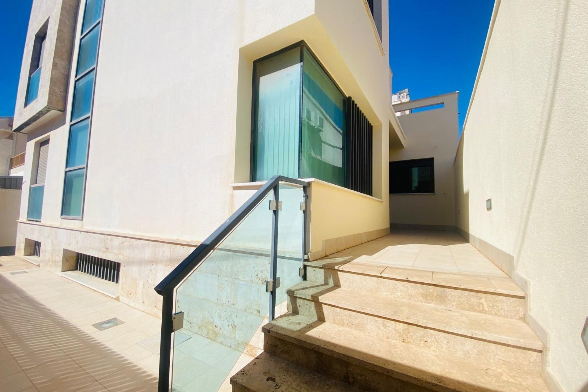 Segunda mano - Villa -
Santiago de la Ribera - San Blas