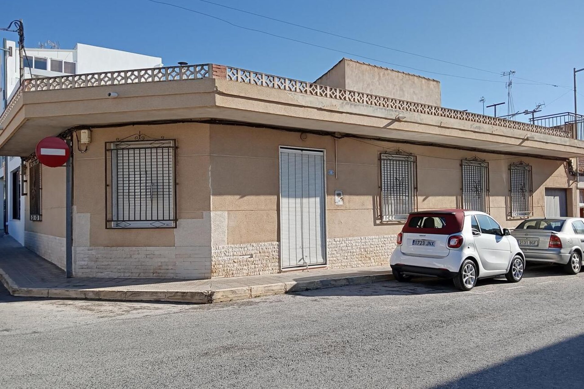 Segunda mano - Villa / Semi pareado -
Los Montesinos - PUEBLO CENTRO