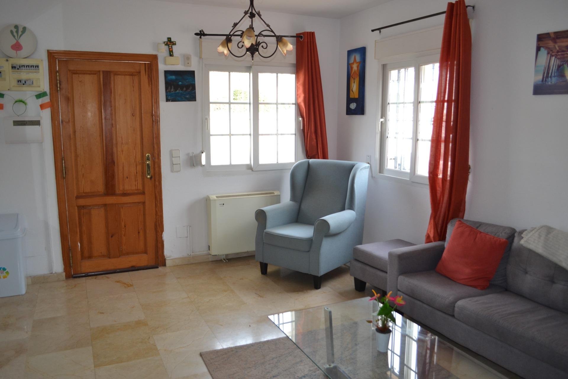 Segunda mano - Villa / Semi pareado -
Orihuela Costa - La Zenia