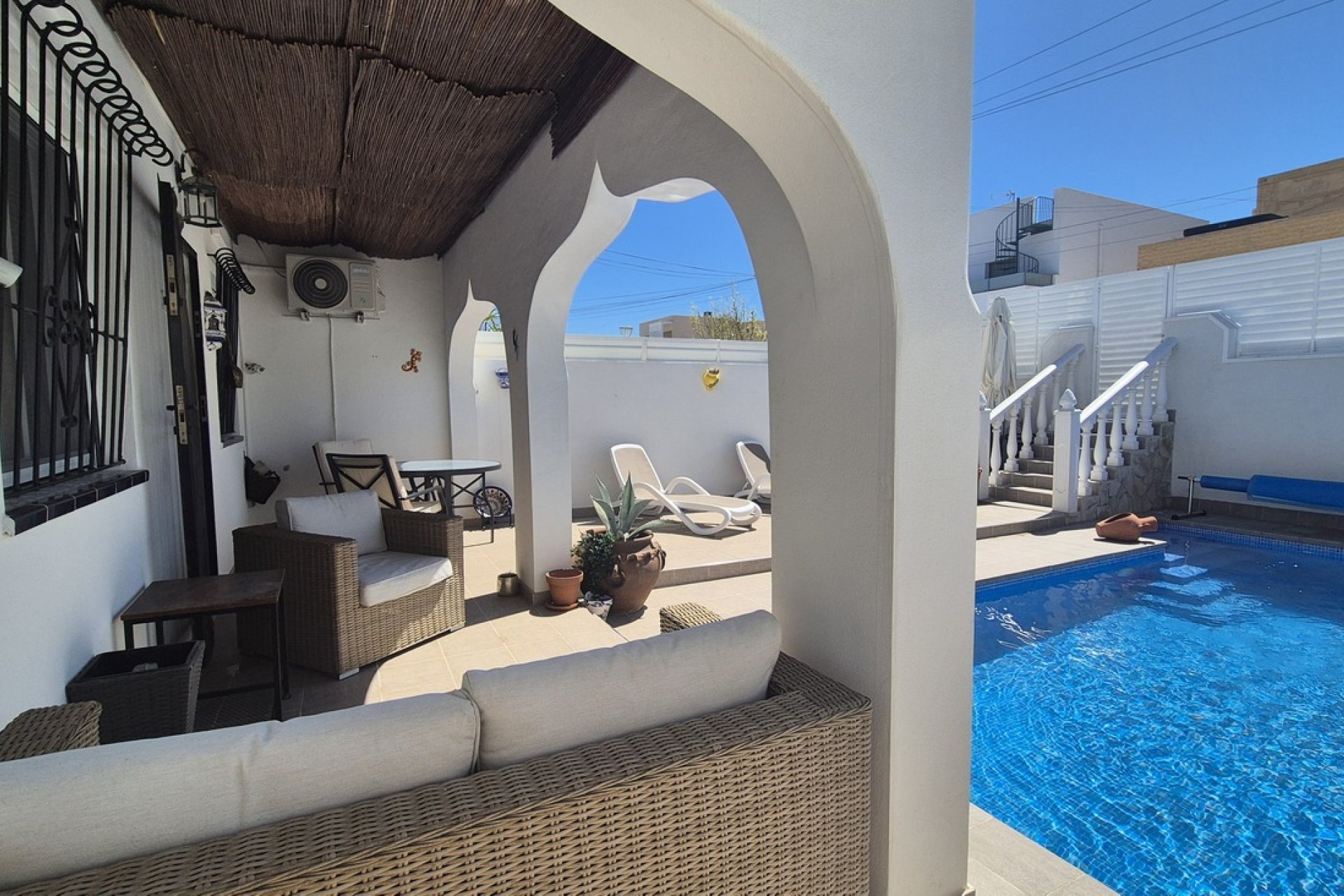 Segunda mano - Villa / Semi pareado -
San Miguel de Salinas - Inland