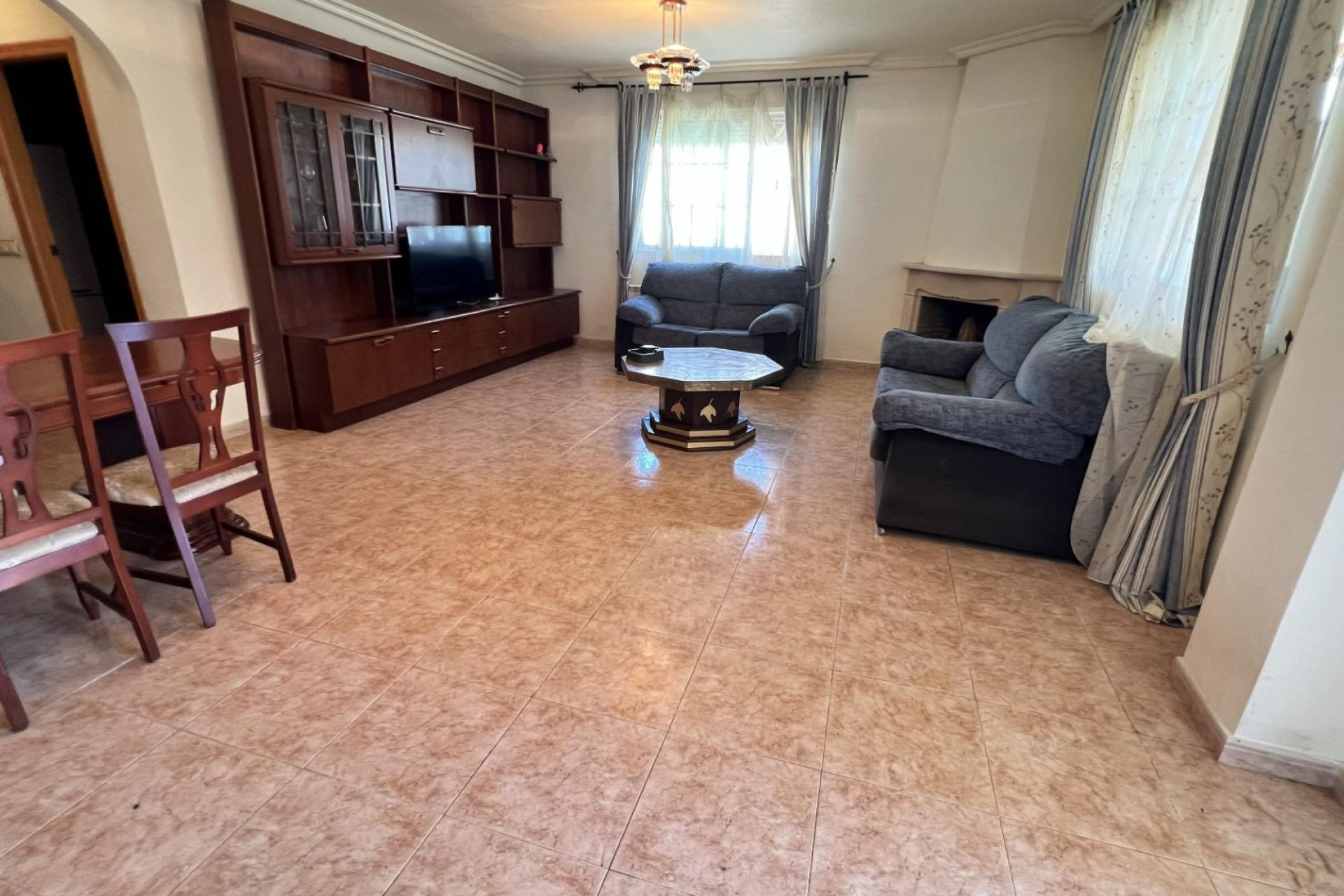 Segunda mano - Villa / Semi pareado -
Torrevieja - Aguas Nuevas