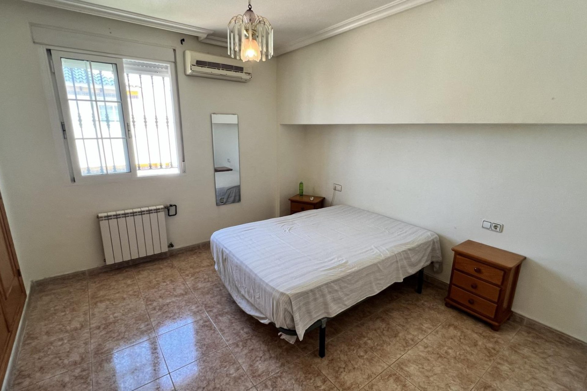 Segunda mano - Villa / Semi pareado -
Torrevieja - Aguas Nuevas