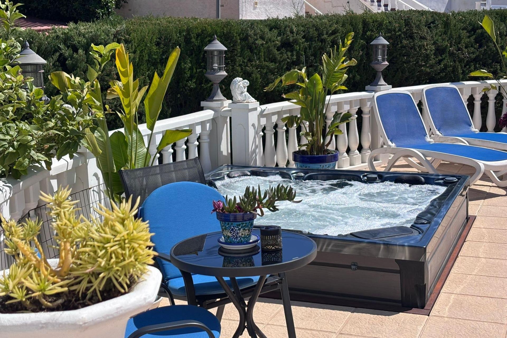 Segunda mano - Villa / Semi pareado -
Torrevieja - Los Balcones