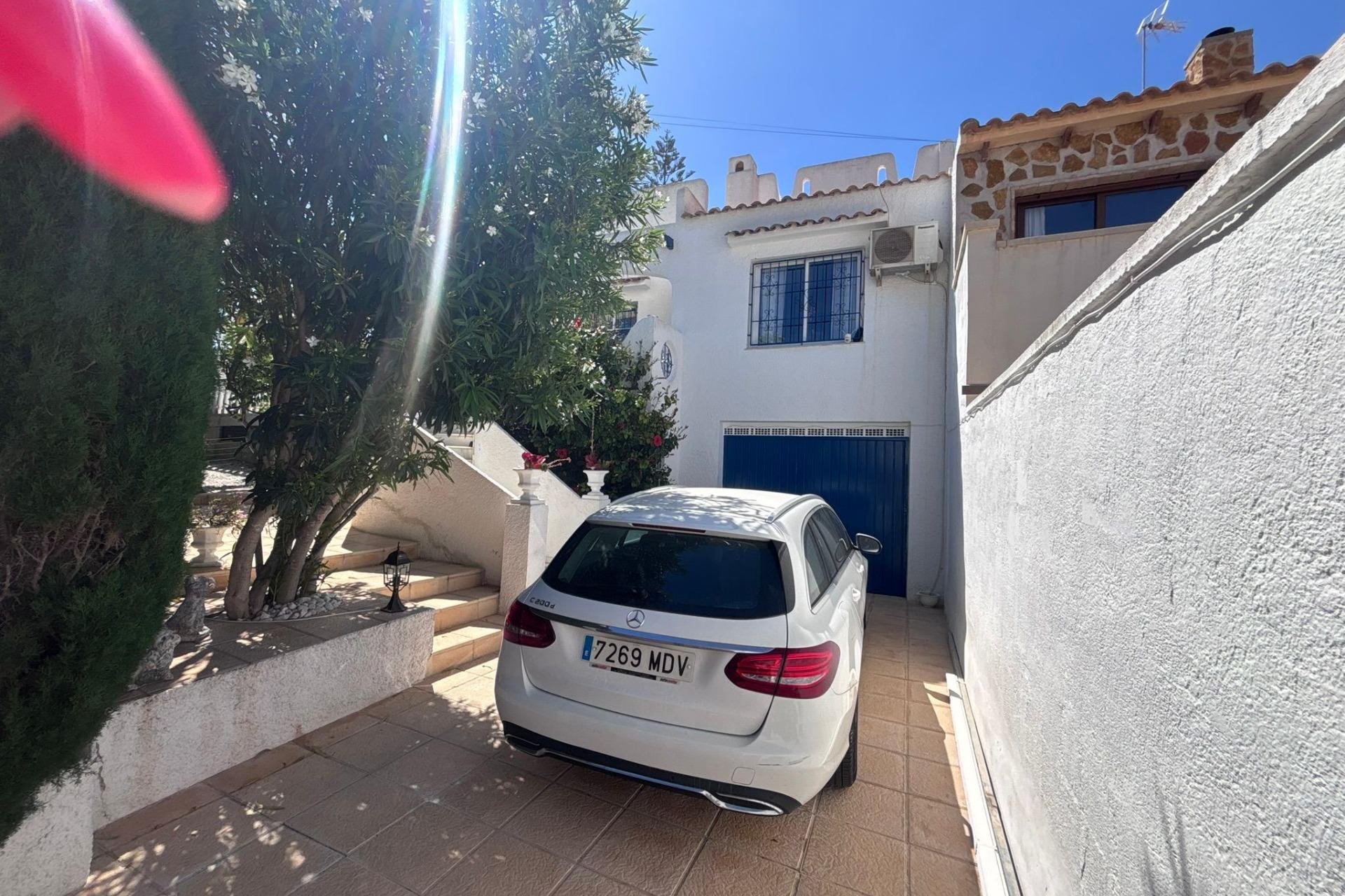 Segunda mano - Villa / Semi pareado -
Torrevieja - Los Balcones
