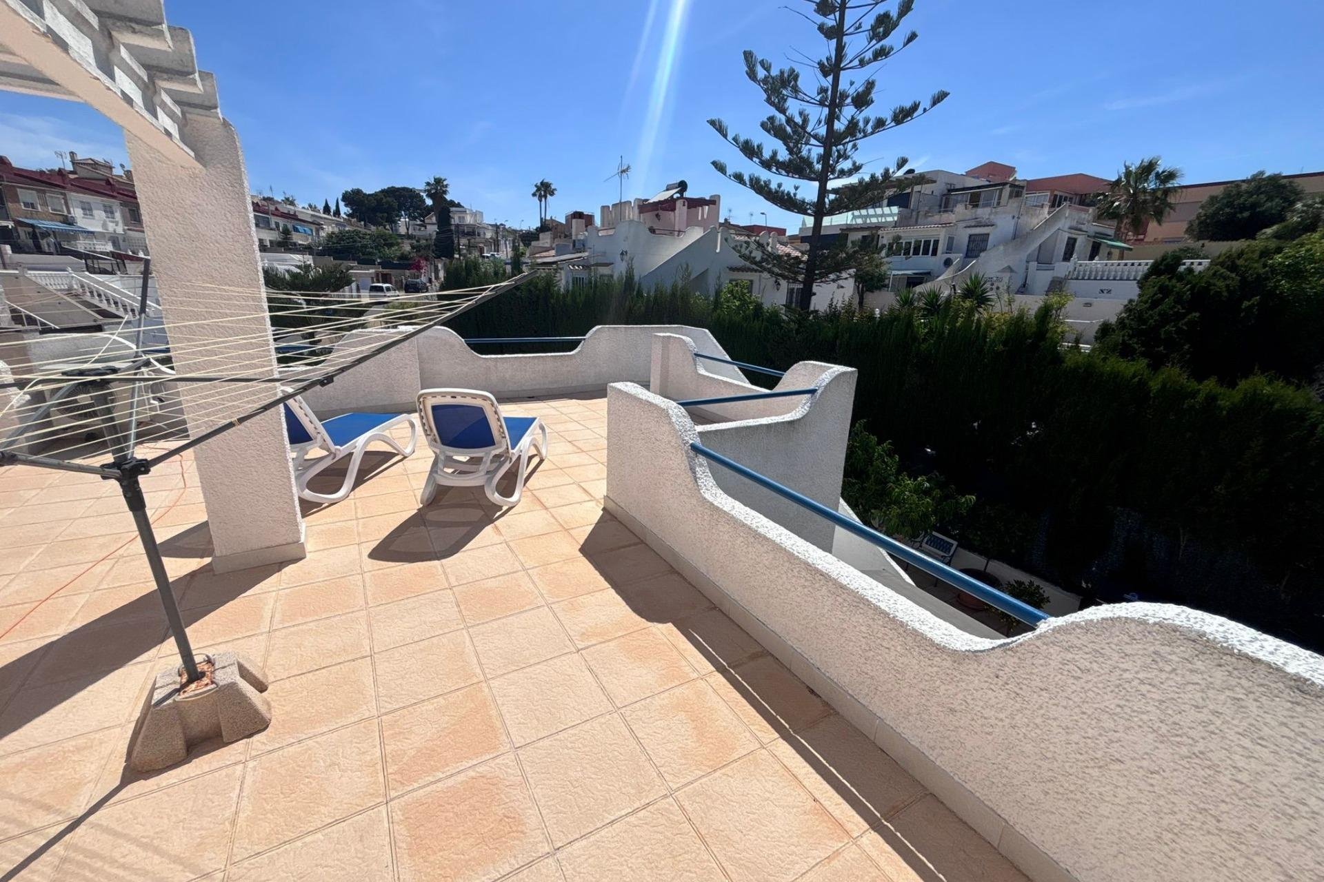 Segunda mano - Villa / Semi pareado -
Torrevieja - Los Balcones