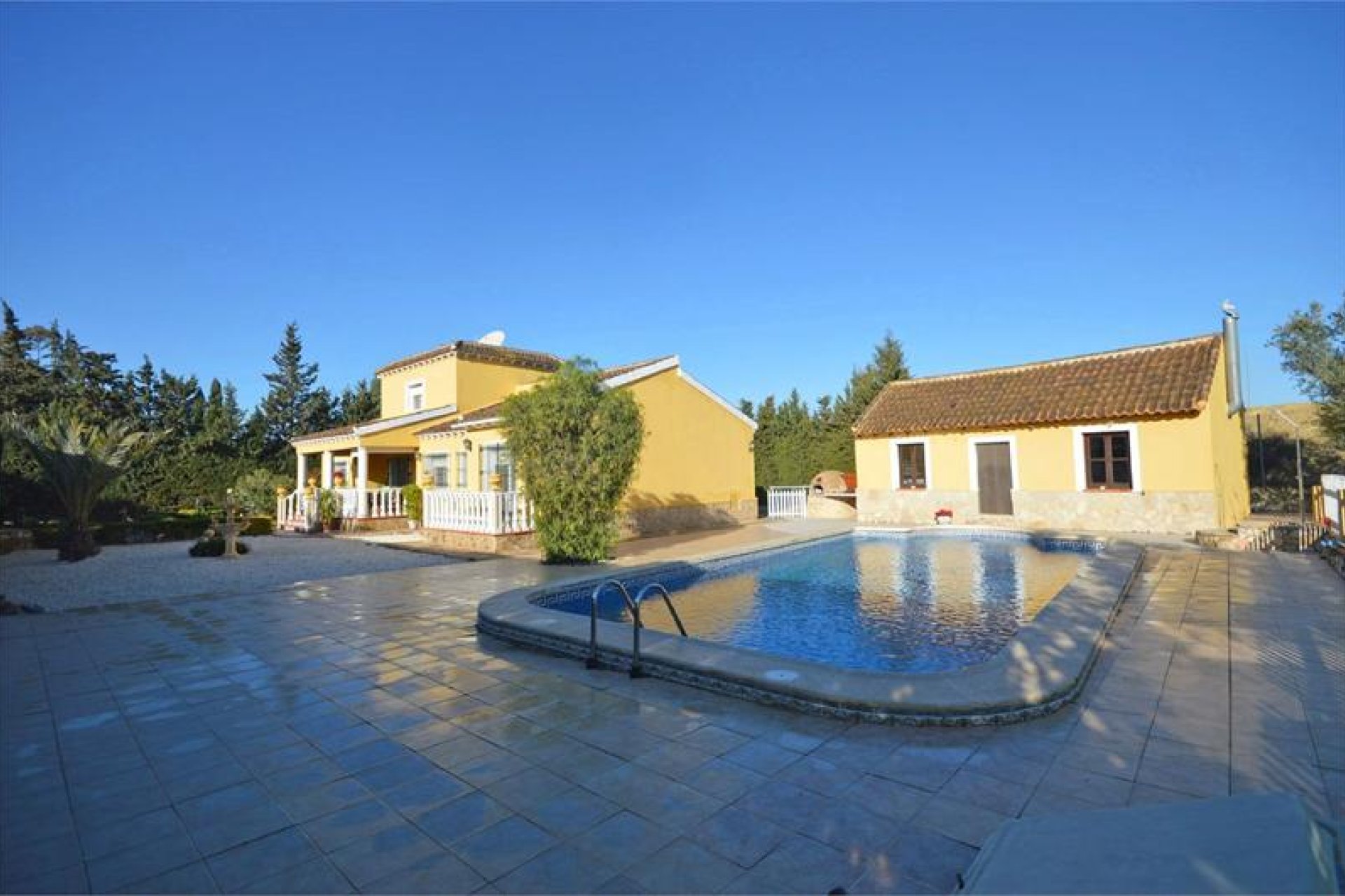 Segunda mano - Villa -
Sucina - Inland