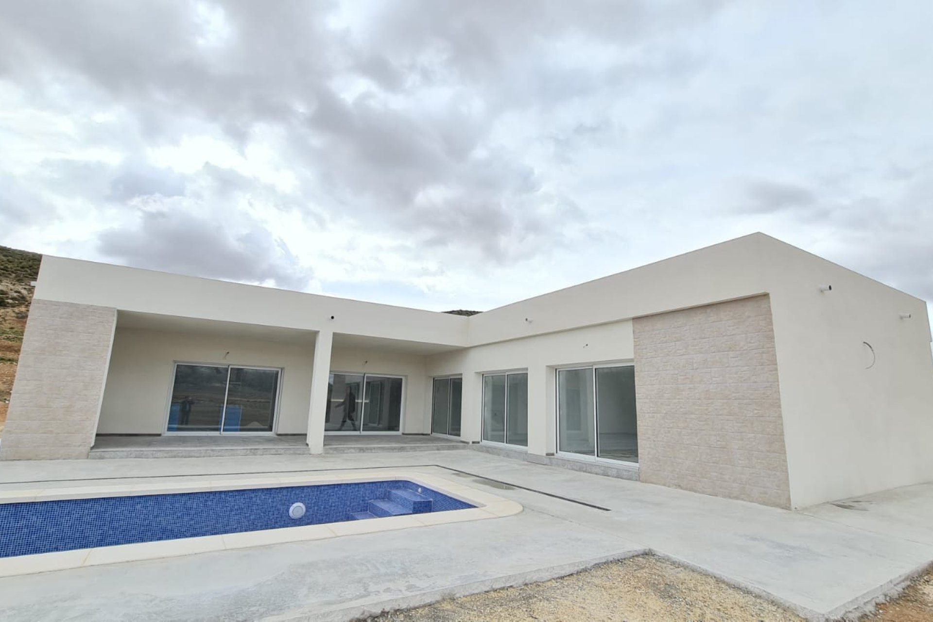Segunda mano - Villa -
Torre Del Rico - Inland