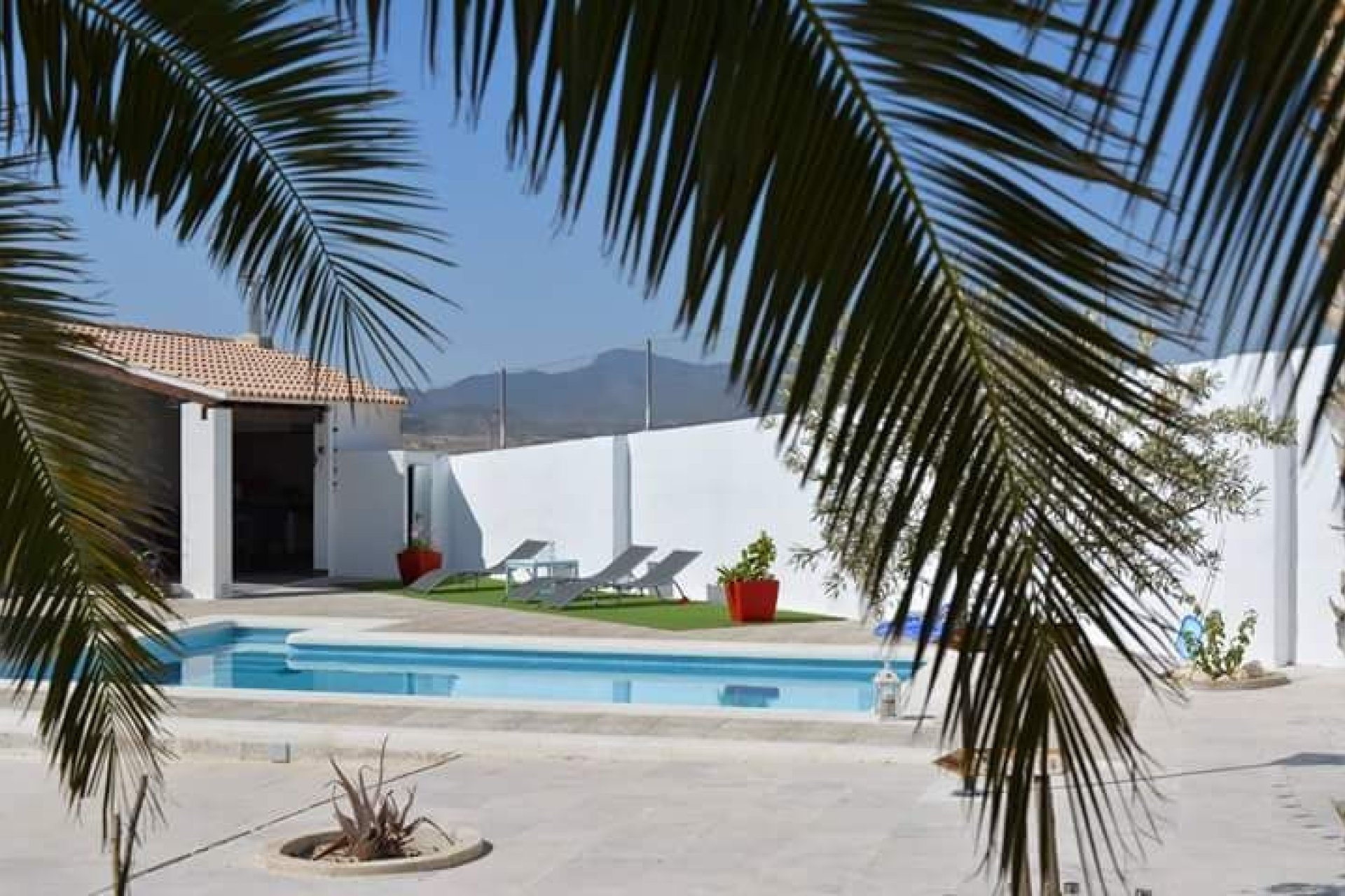 Segunda mano - Villa -
Torre Del Rico - Inland