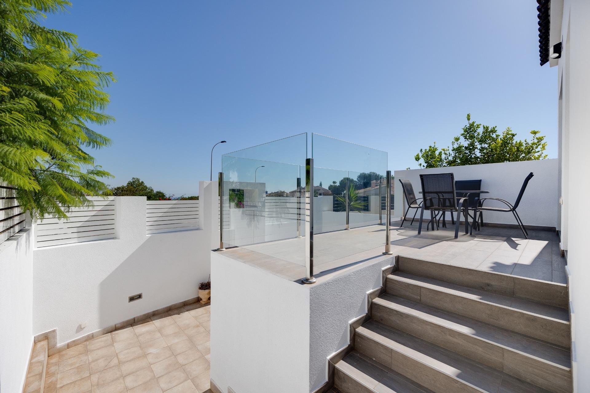 Segunda mano - Villa -
Torrevieja - Aguas Nuevas