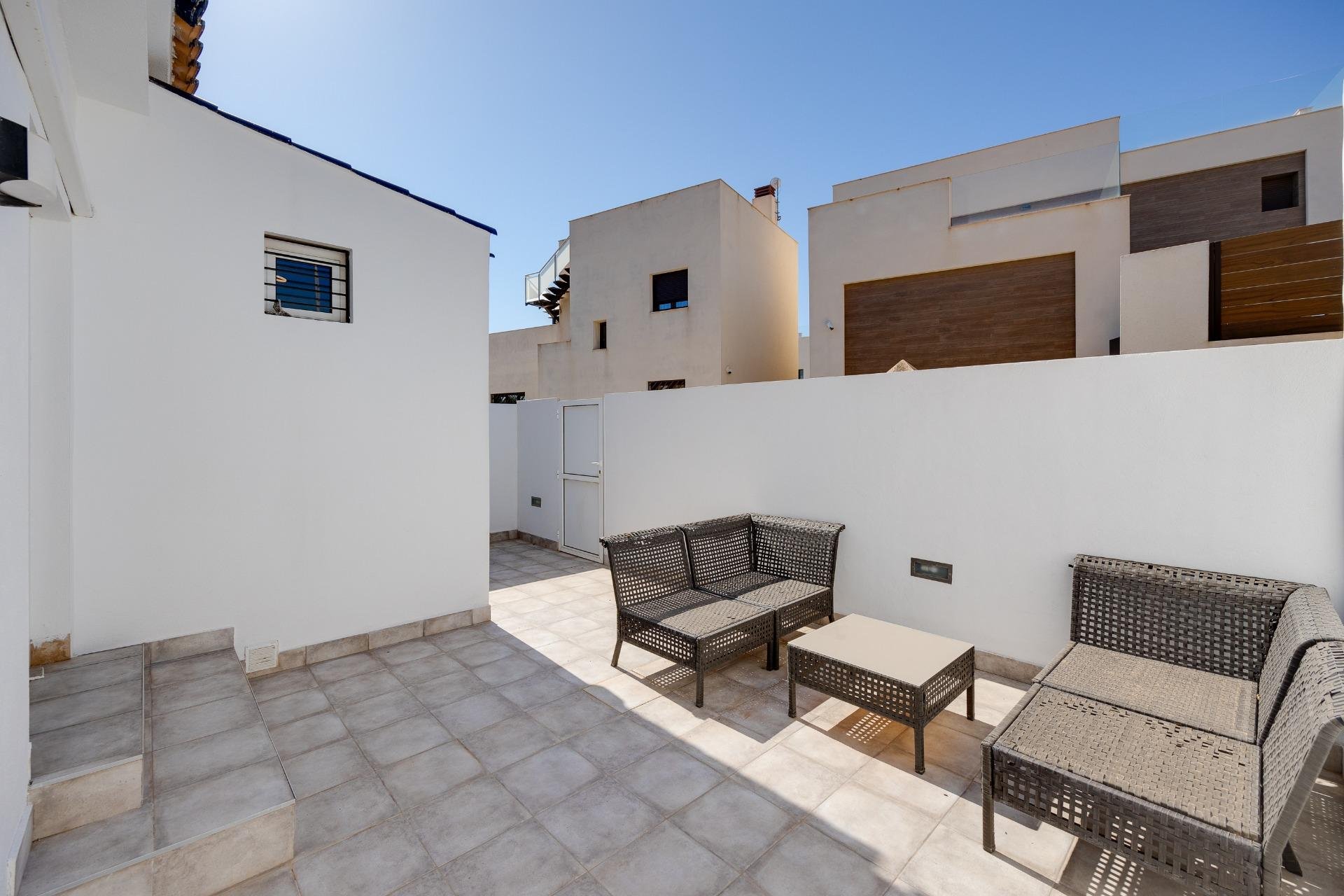Segunda mano - Villa -
Torrevieja - Aguas Nuevas