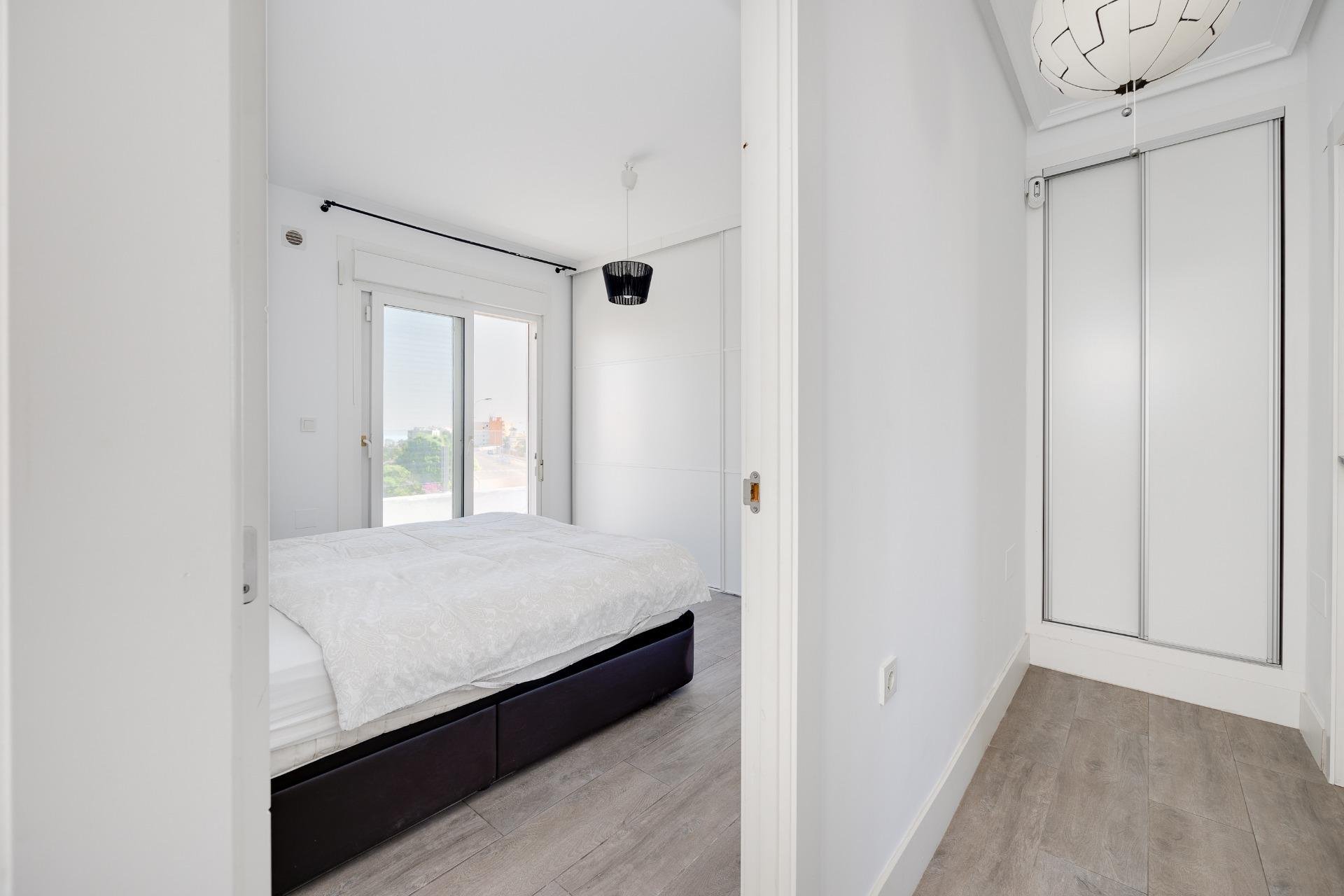 Segunda mano - Villa -
Torrevieja - Aguas Nuevas