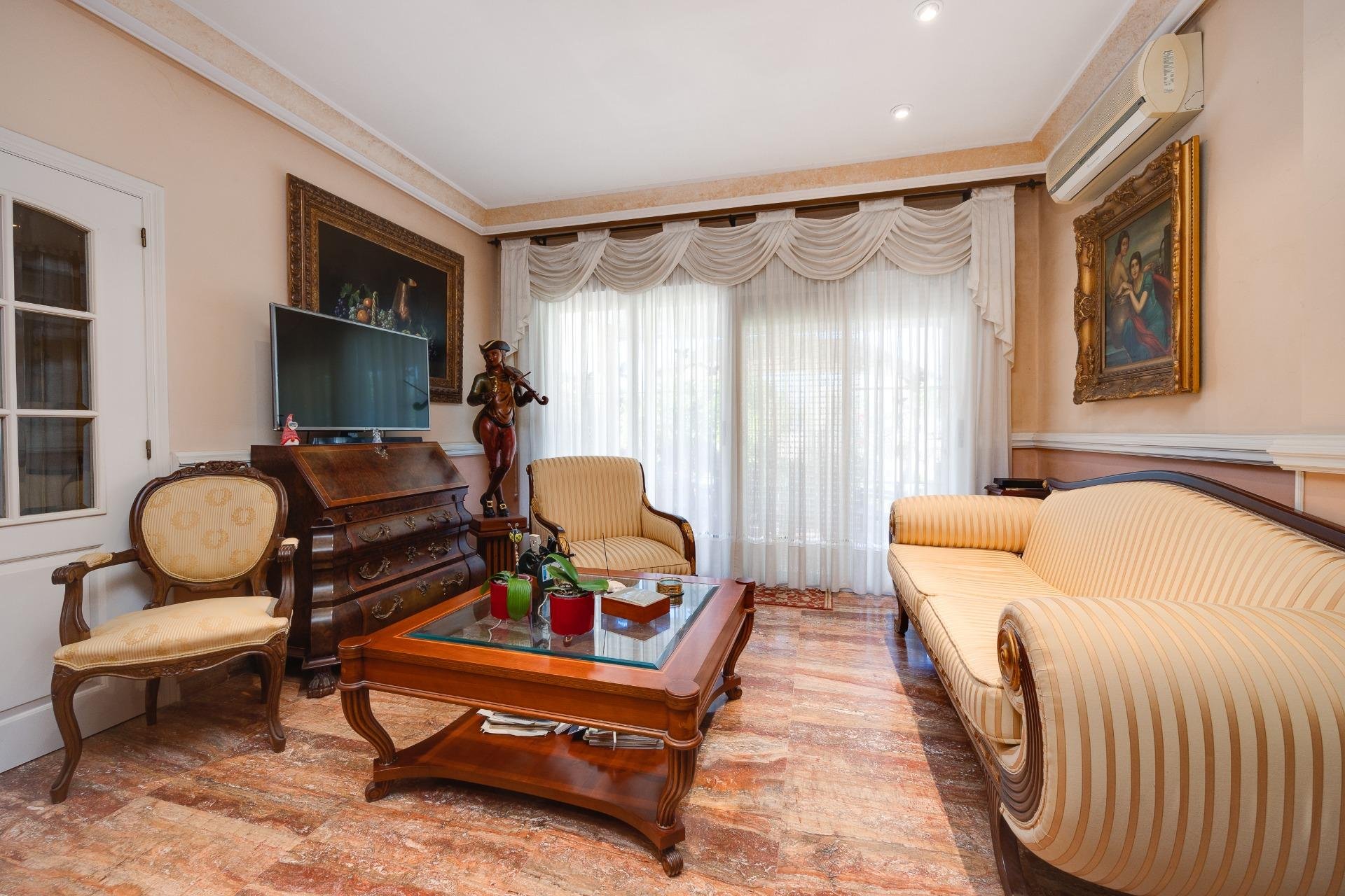 Segunda mano - Villa -
Torrevieja - Aguas Nuevas