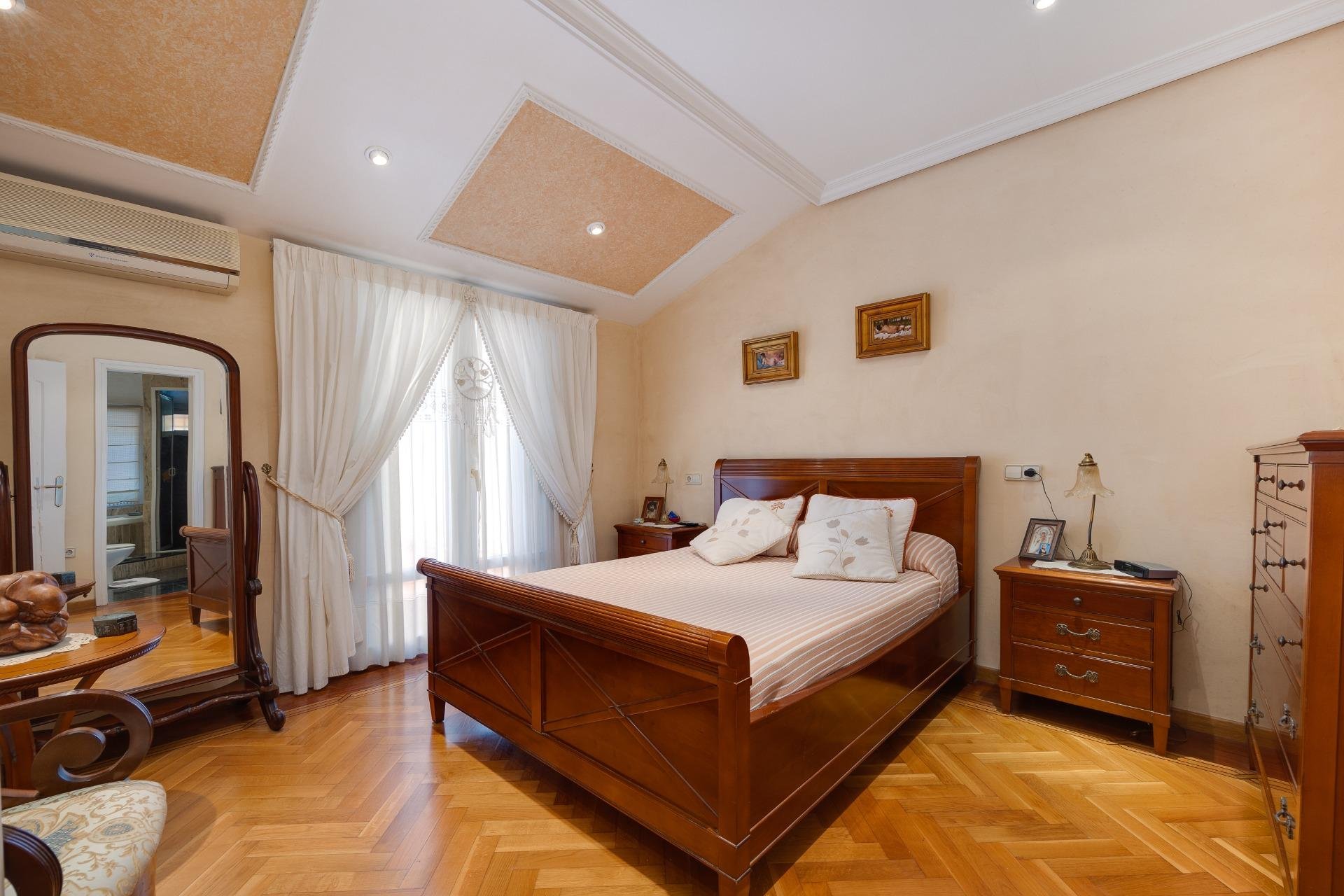 Segunda mano - Villa -
Torrevieja - Aguas Nuevas