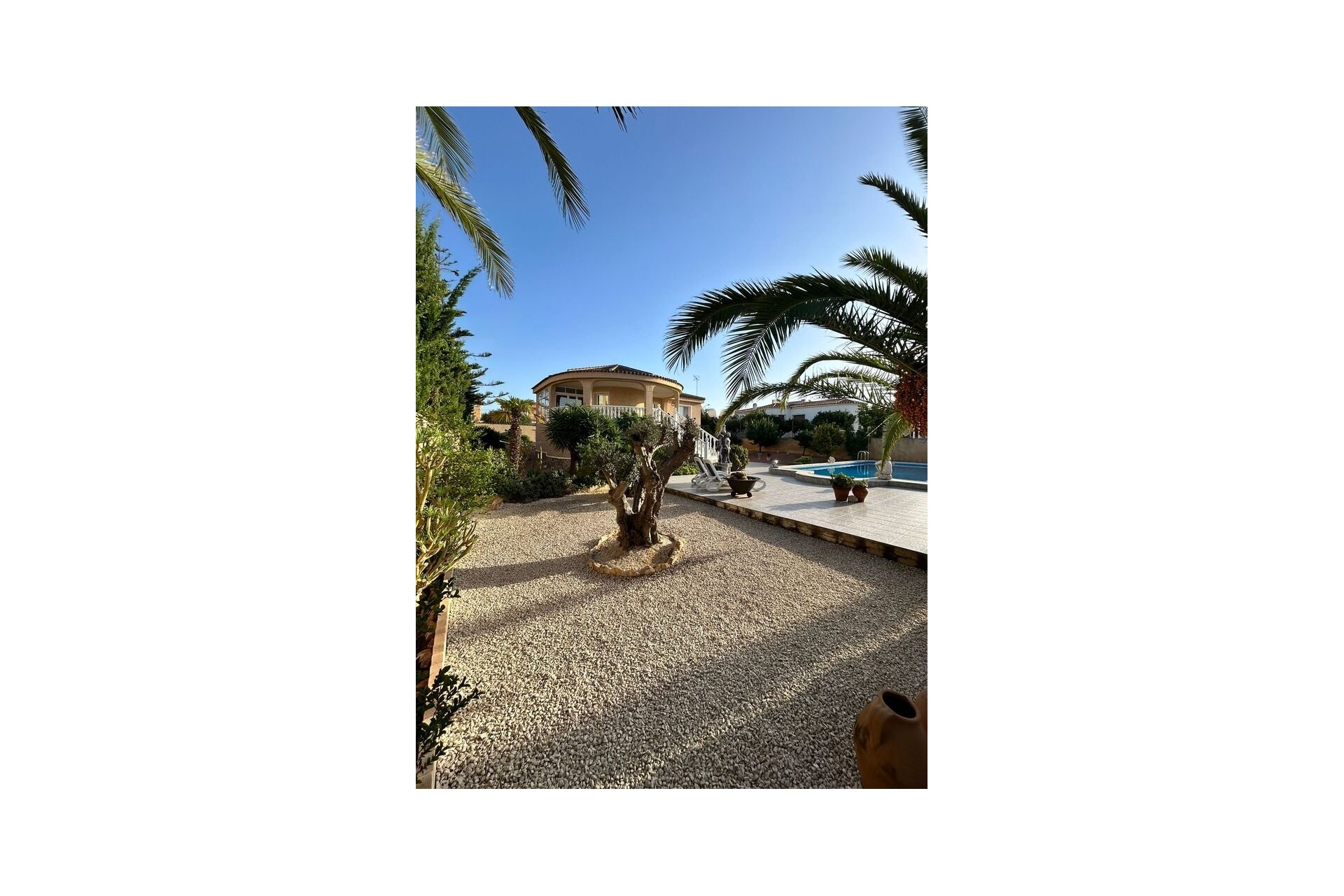 Segunda mano - Villa -
Torrevieja - Aguas Nuevas