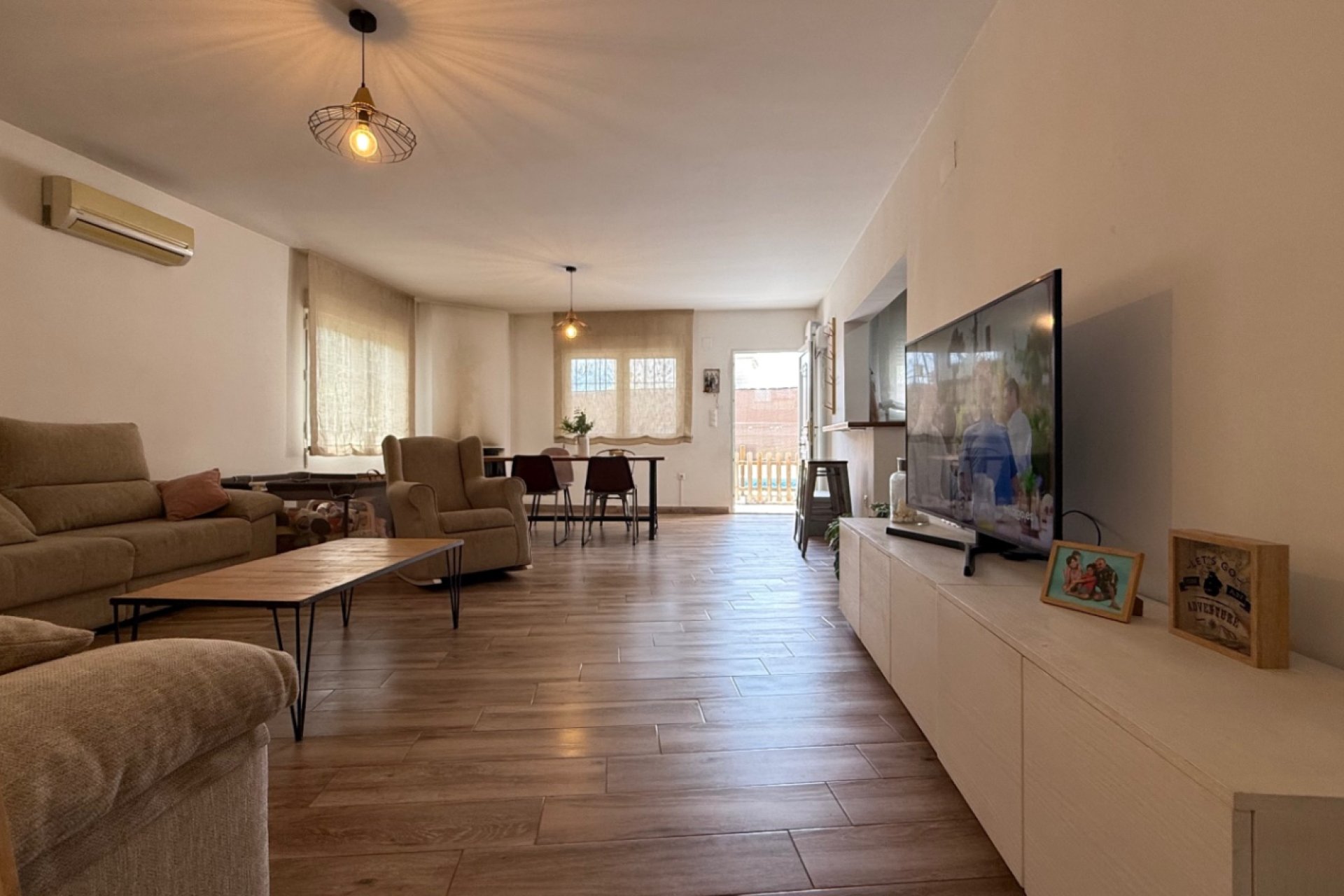 Segunda mano - Villa -
Torrevieja - Costa Blanca