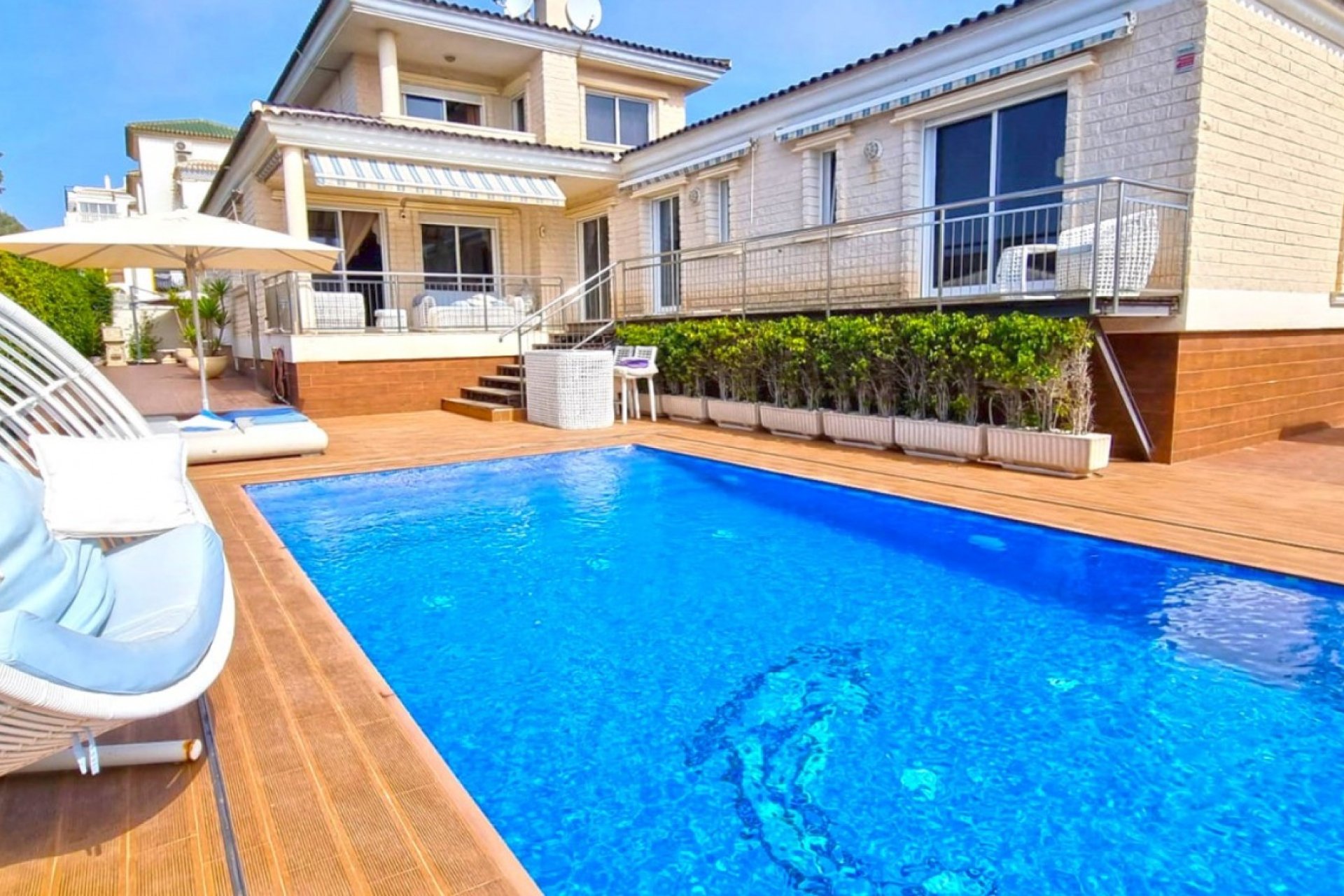 Segunda mano - Villa -
Torrevieja - Costa Blanca