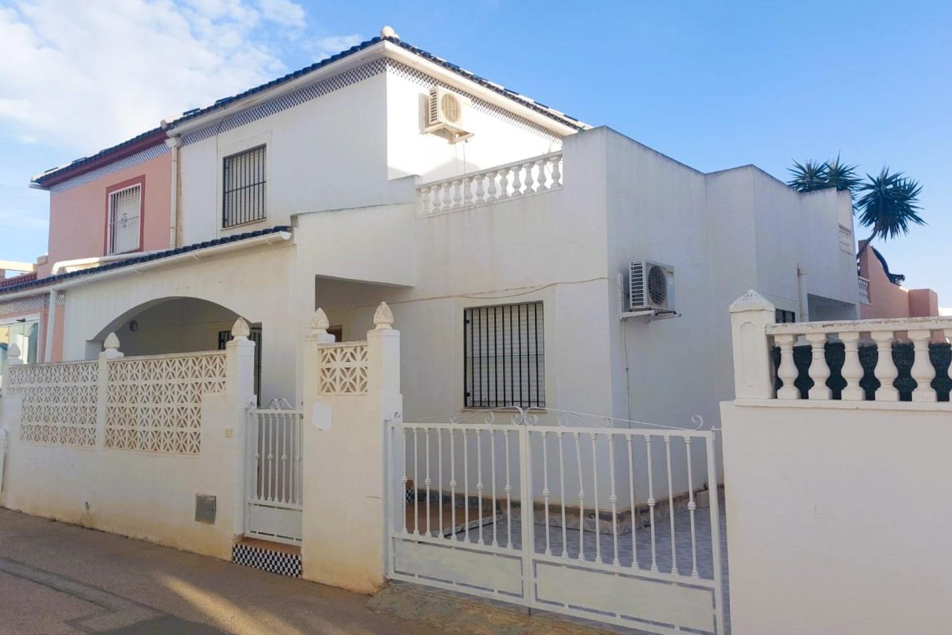 Segunda mano - Villa -
Torrevieja - Costa Blanca