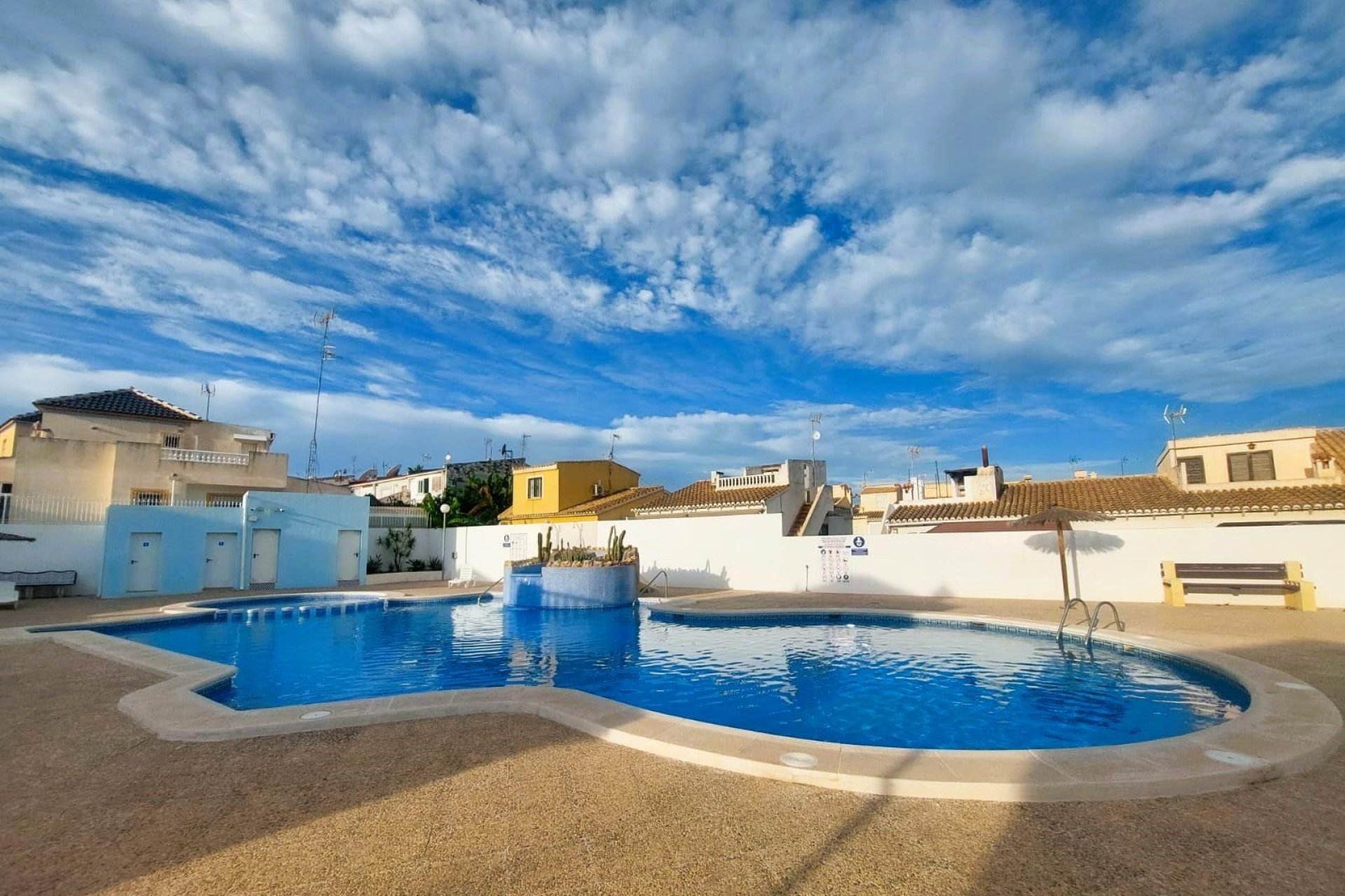 Segunda mano - Villa -
Torrevieja - Costa Blanca
