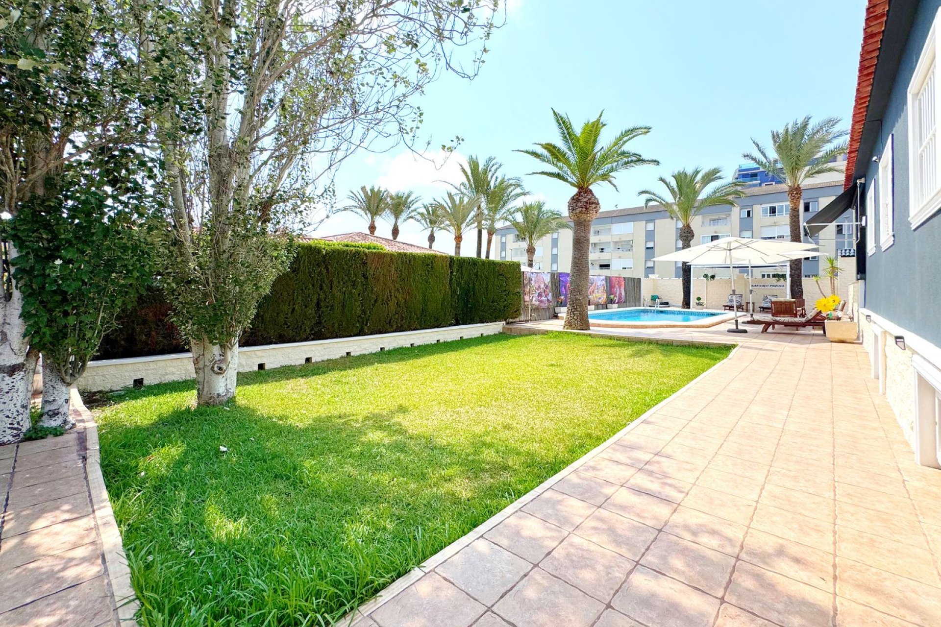 Segunda mano - Villa -
Torrevieja - Costa Blanca