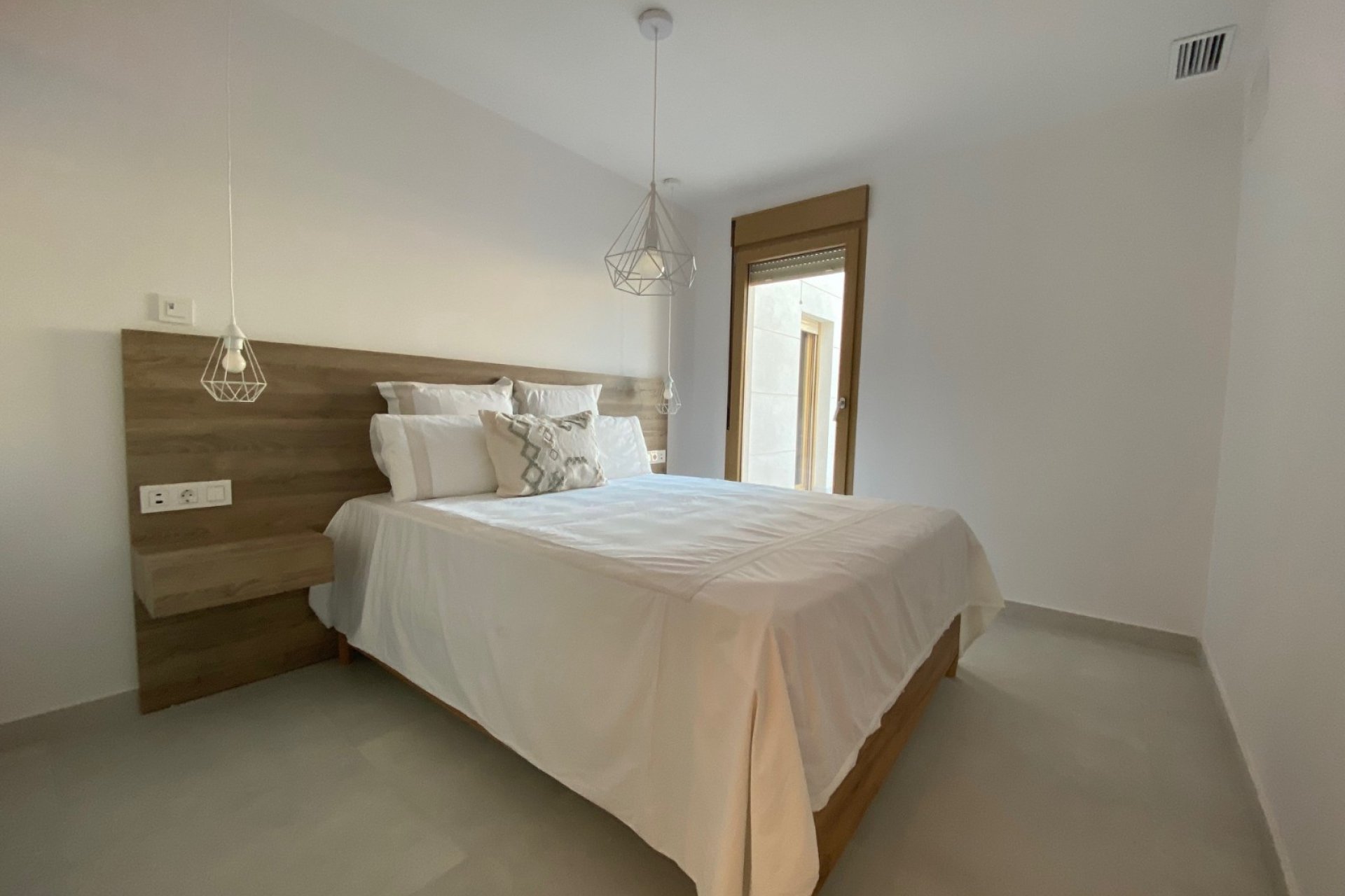 Segunda mano - Villa -
Torrevieja - Costa Blanca