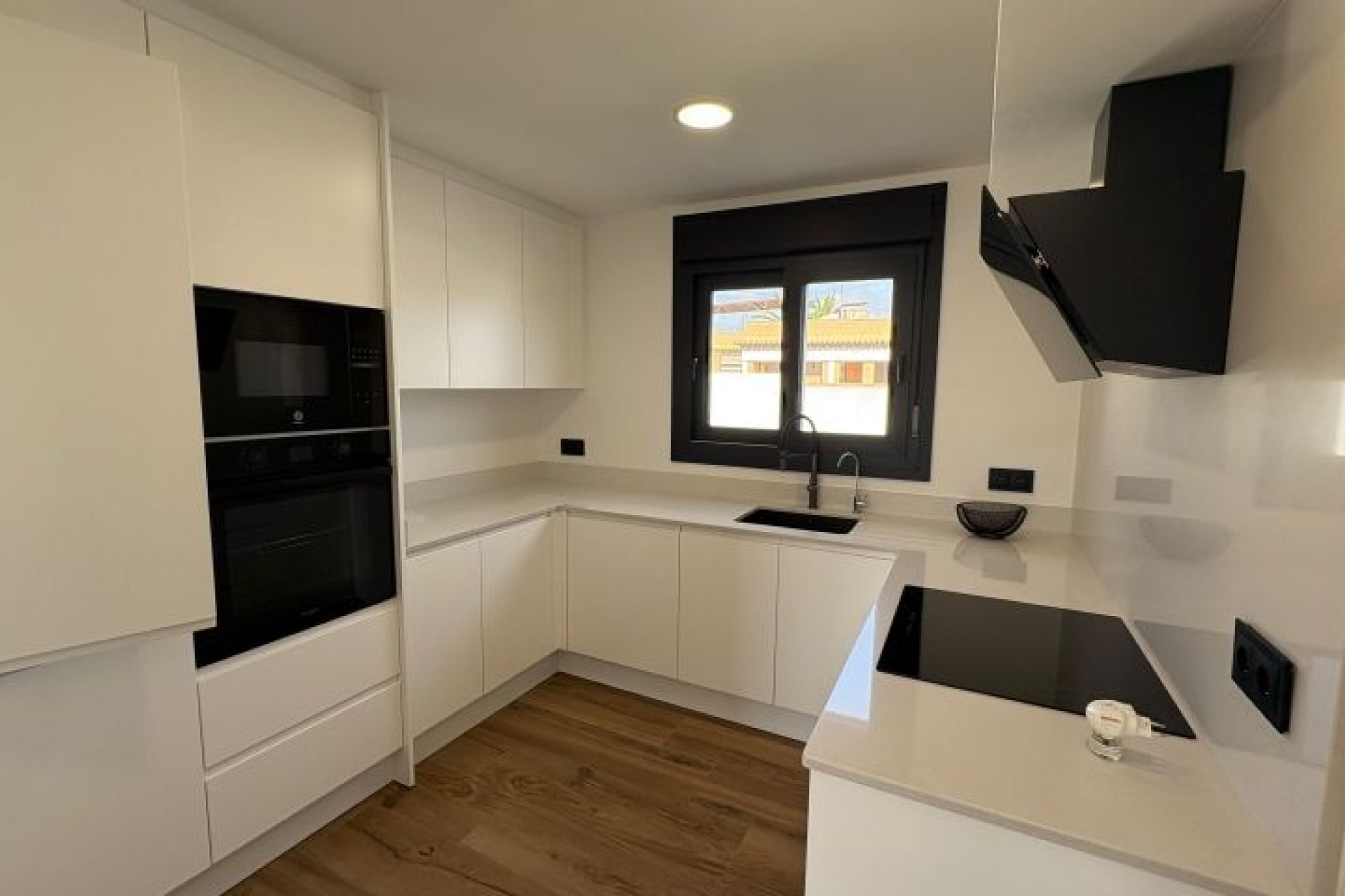 Segunda mano - Villa -
Torrevieja - Costa Blanca