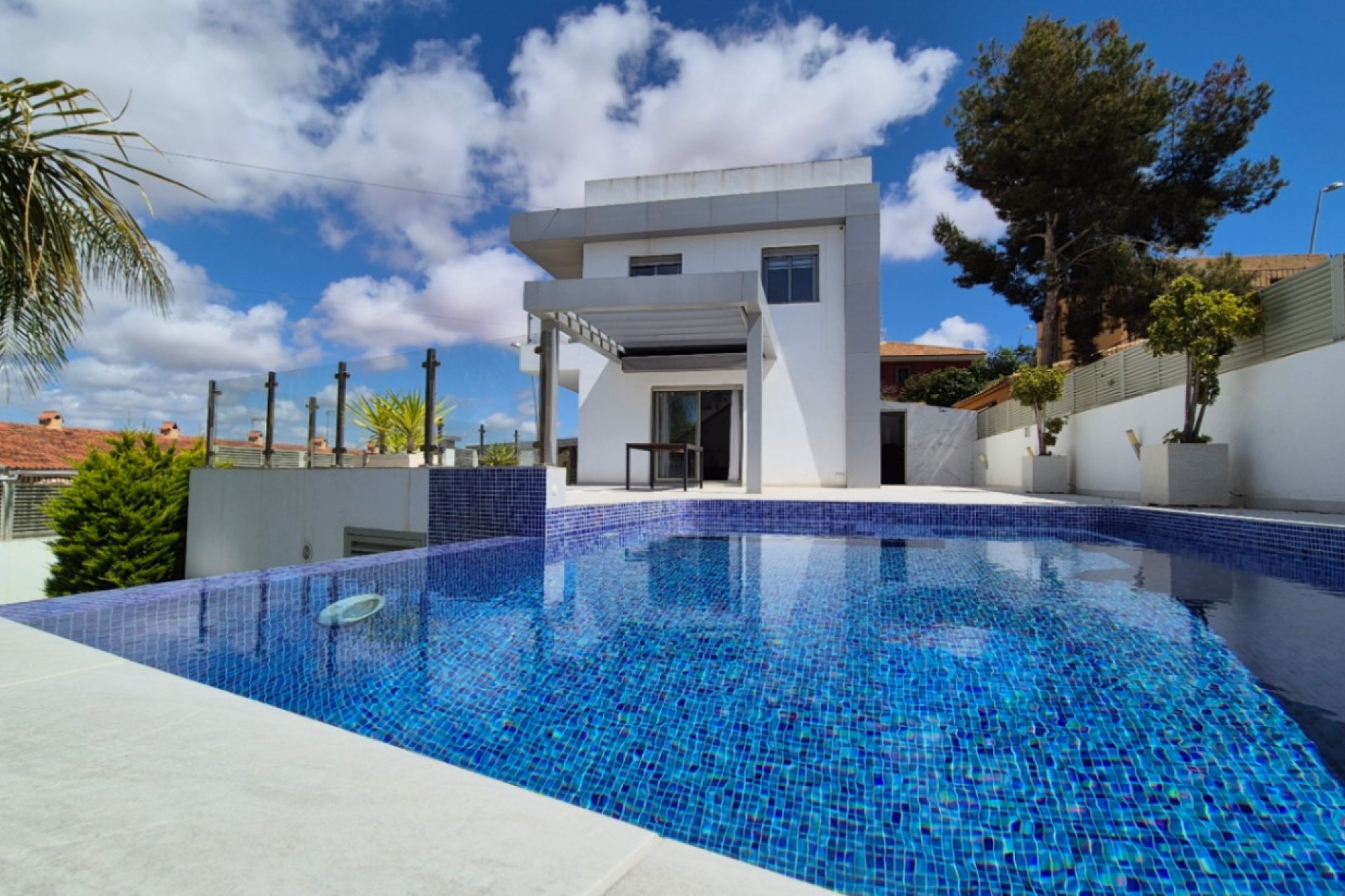 Segunda mano - Villa -
Torrevieja - Costa Blanca