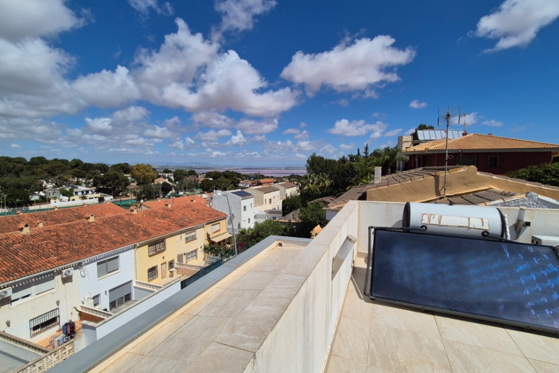 Segunda mano - Villa -
Torrevieja - Costa Blanca