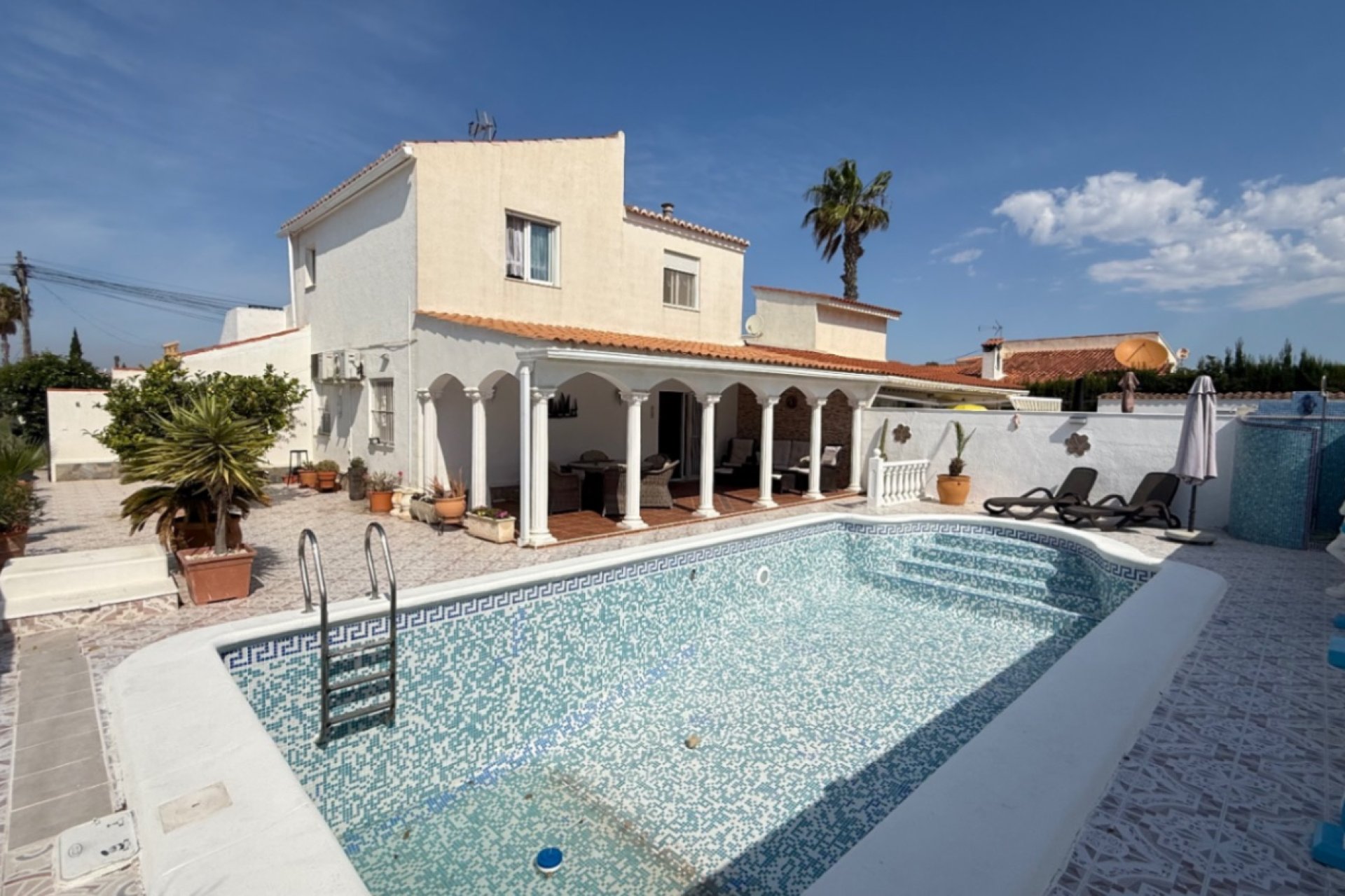 Segunda mano - Villa -
Torrevieja - Costa Blanca