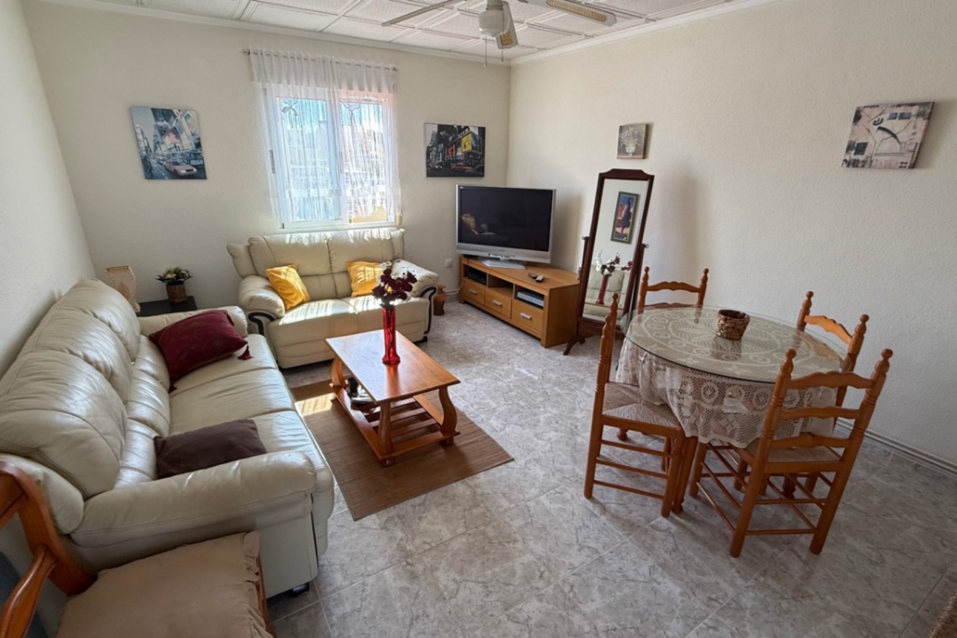 Segunda mano - Villa -
Torrevieja - Costa Blanca