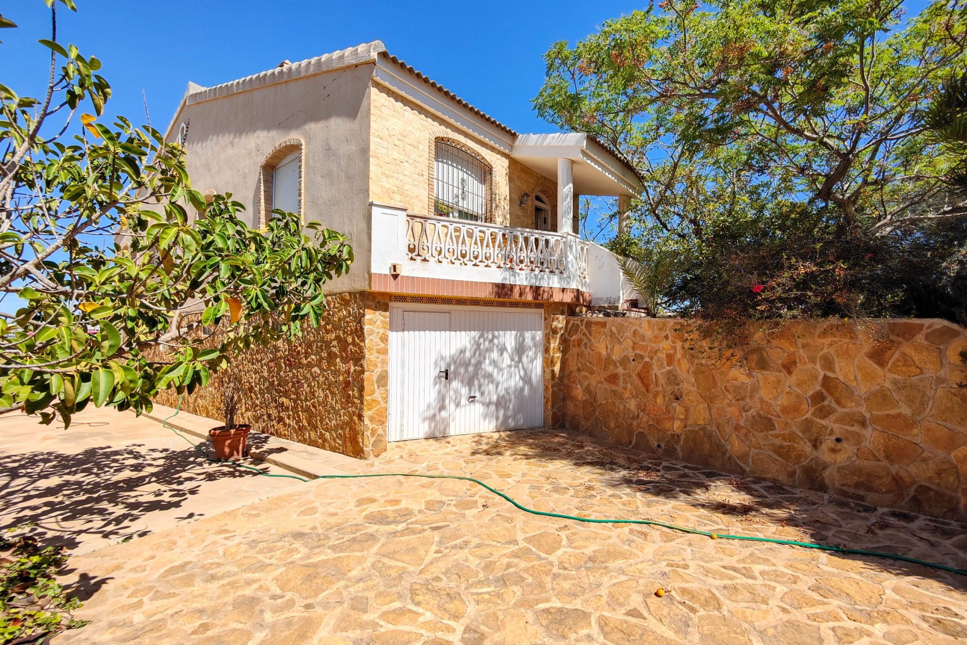 Segunda mano - Villa -
Torrevieja - Costa Blanca