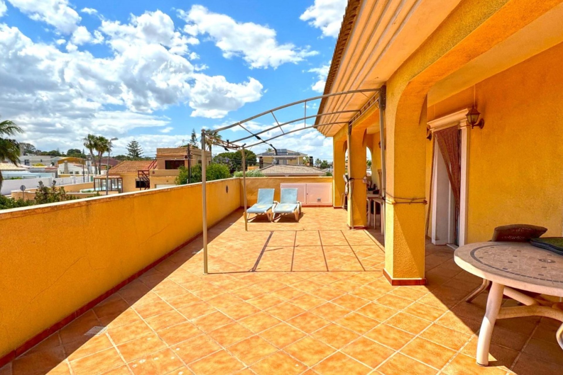 Segunda mano - Villa -
Torrevieja - Costa Blanca