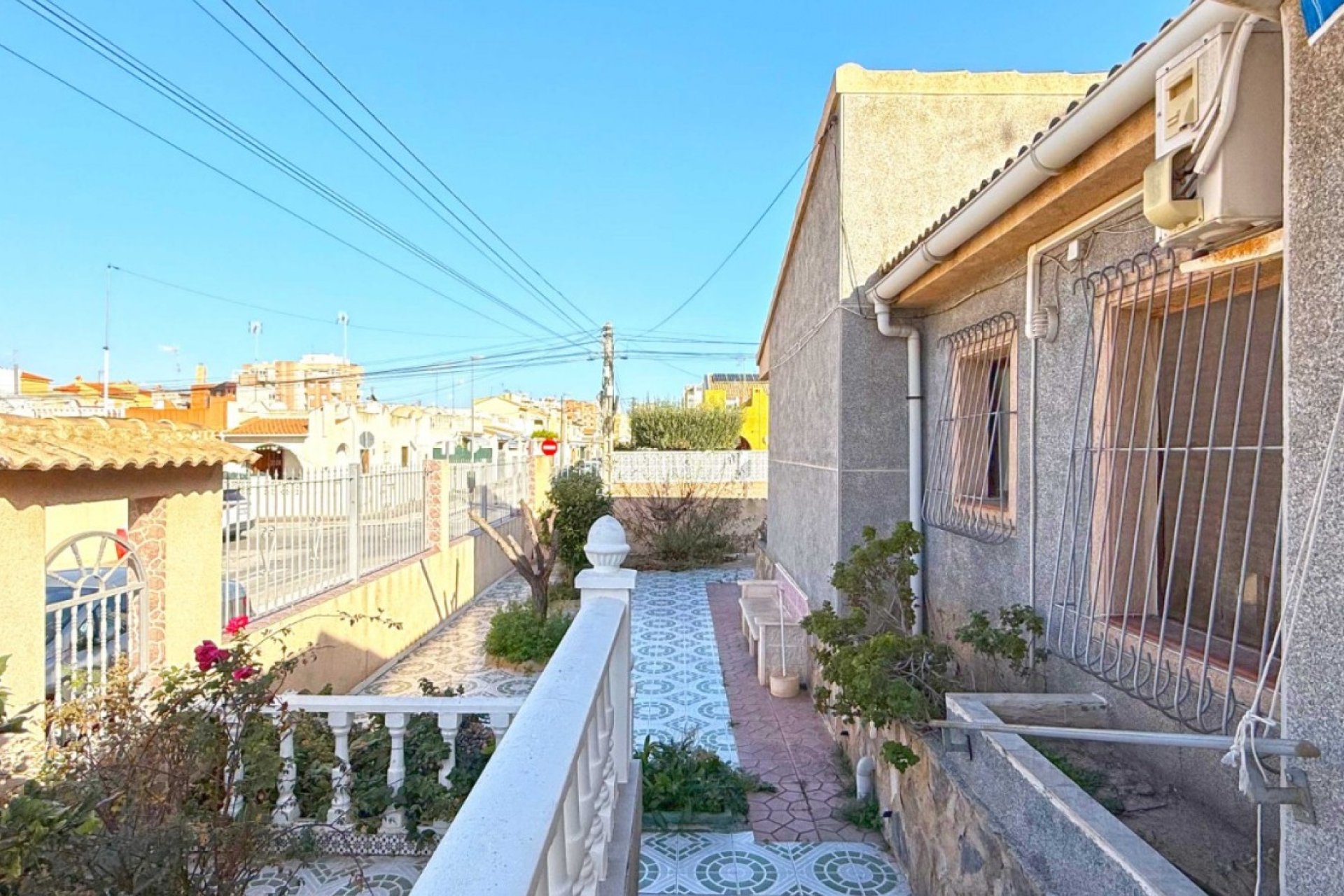 Segunda mano - Villa -
Torrevieja - Costa Blanca