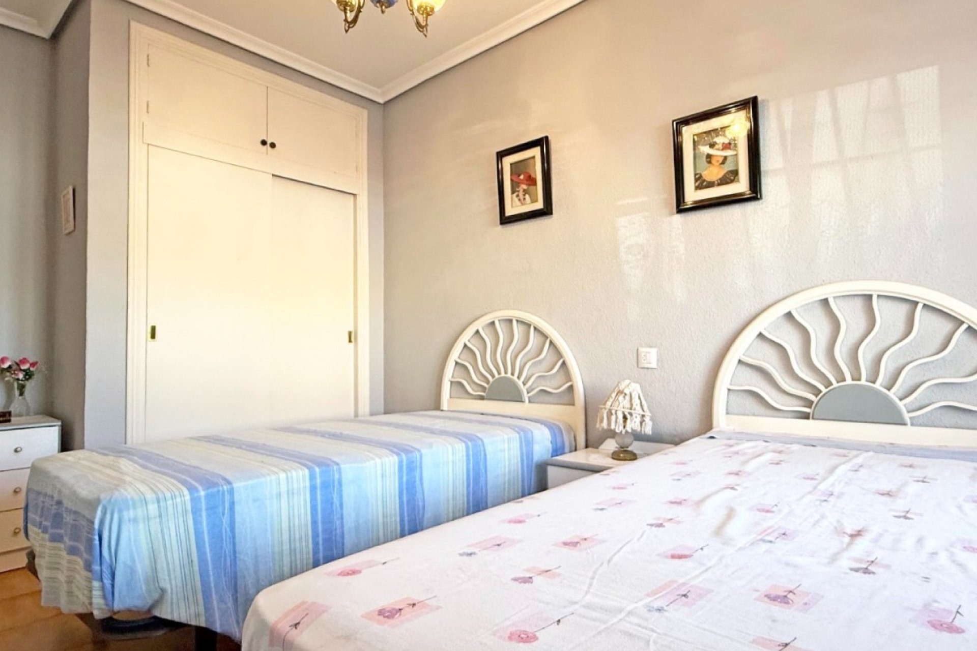 Segunda mano - Villa -
Torrevieja - Costa Blanca