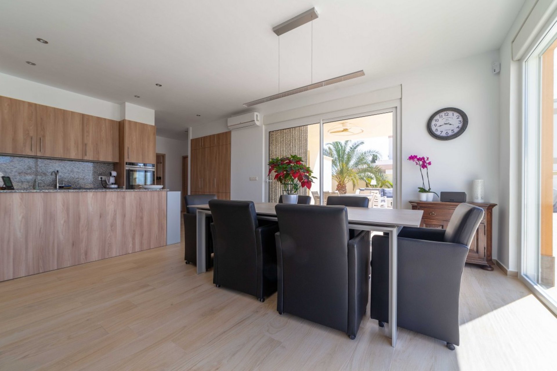 Segunda mano - Villa -
Torrevieja - Costa Blanca