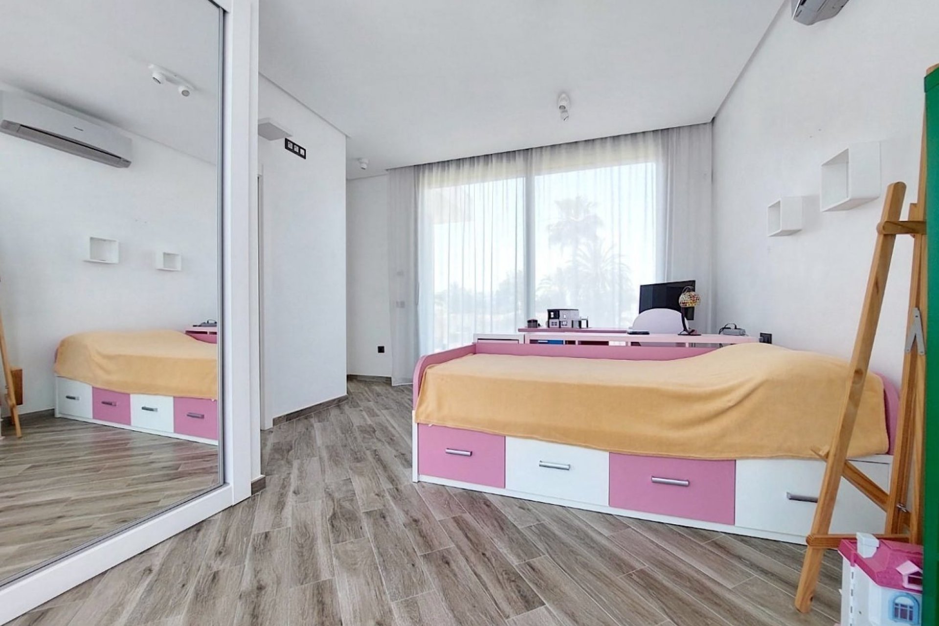 Segunda mano - Villa -
Torrevieja - Costa Blanca