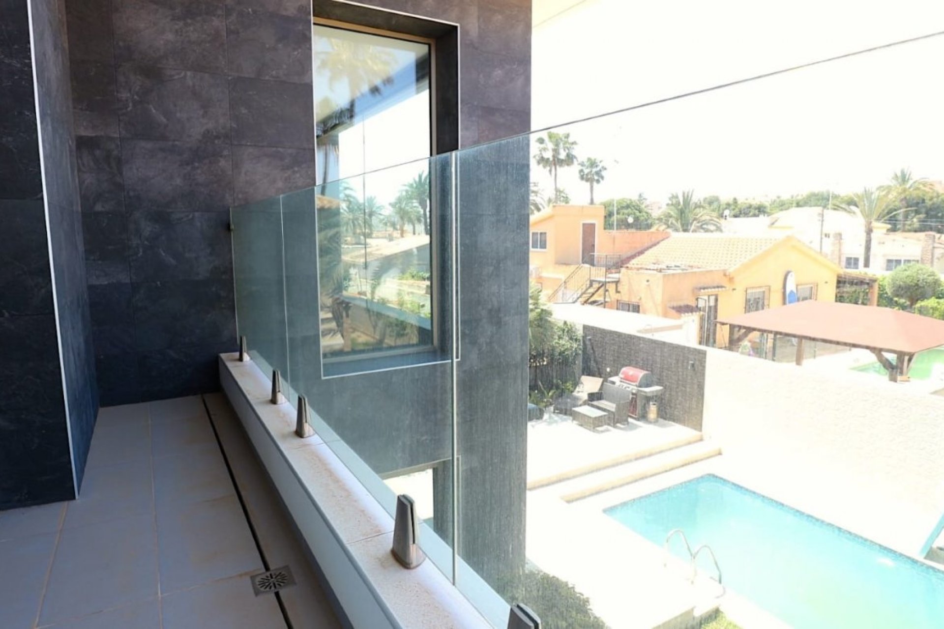 Segunda mano - Villa -
Torrevieja - Costa Blanca