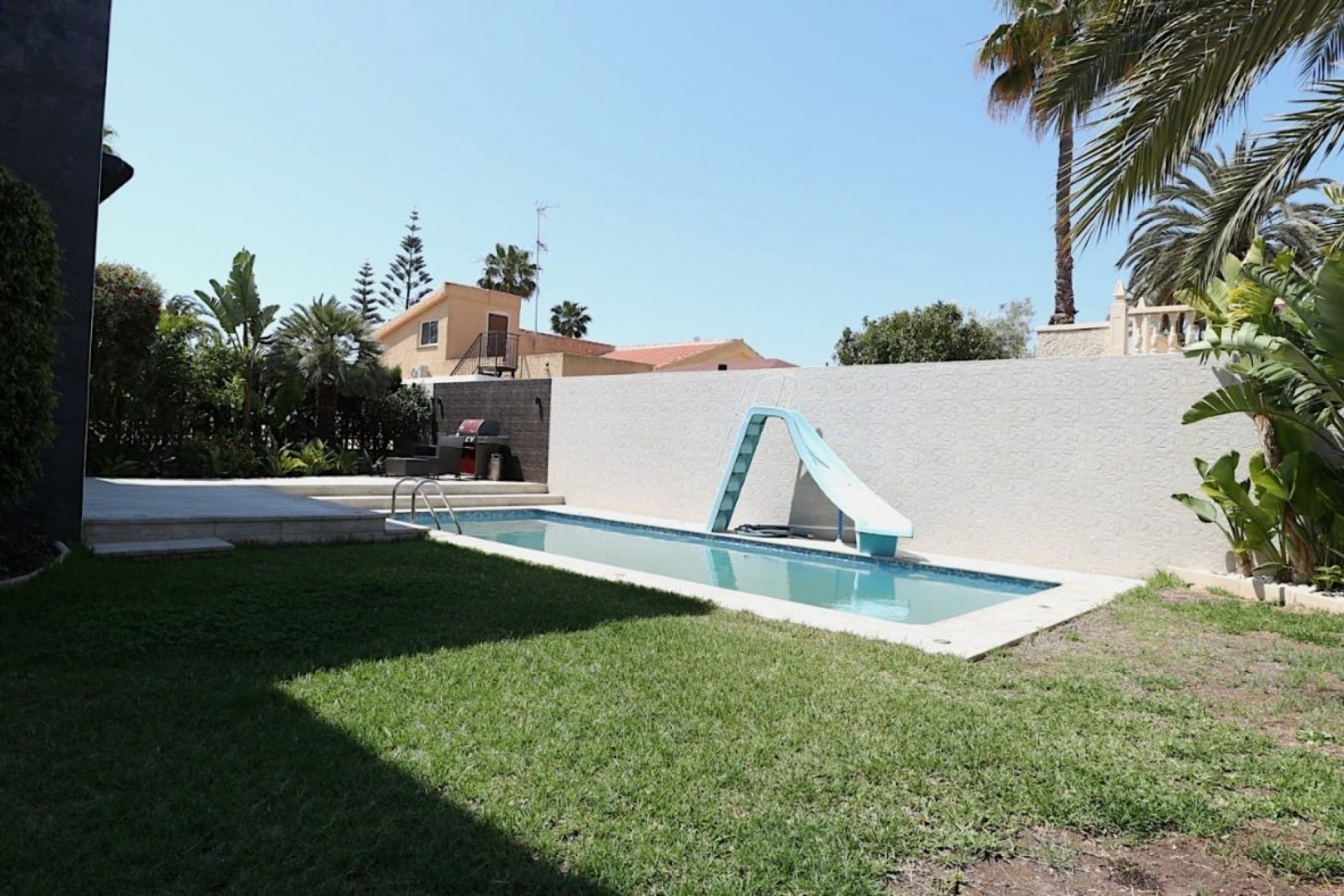 Segunda mano - Villa -
Torrevieja - Costa Blanca
