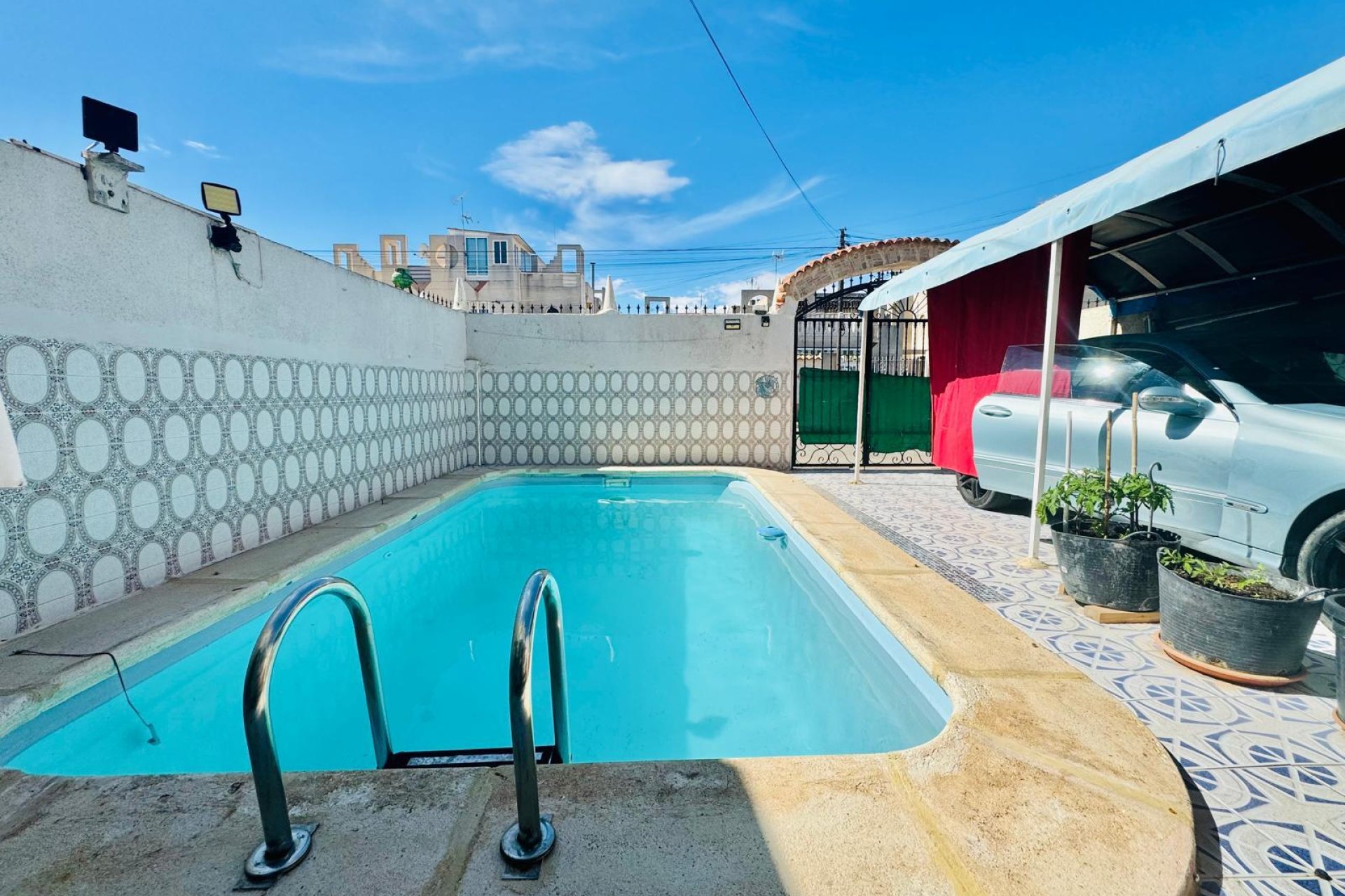 Segunda mano - Villa -
Torrevieja - Costa Blanca