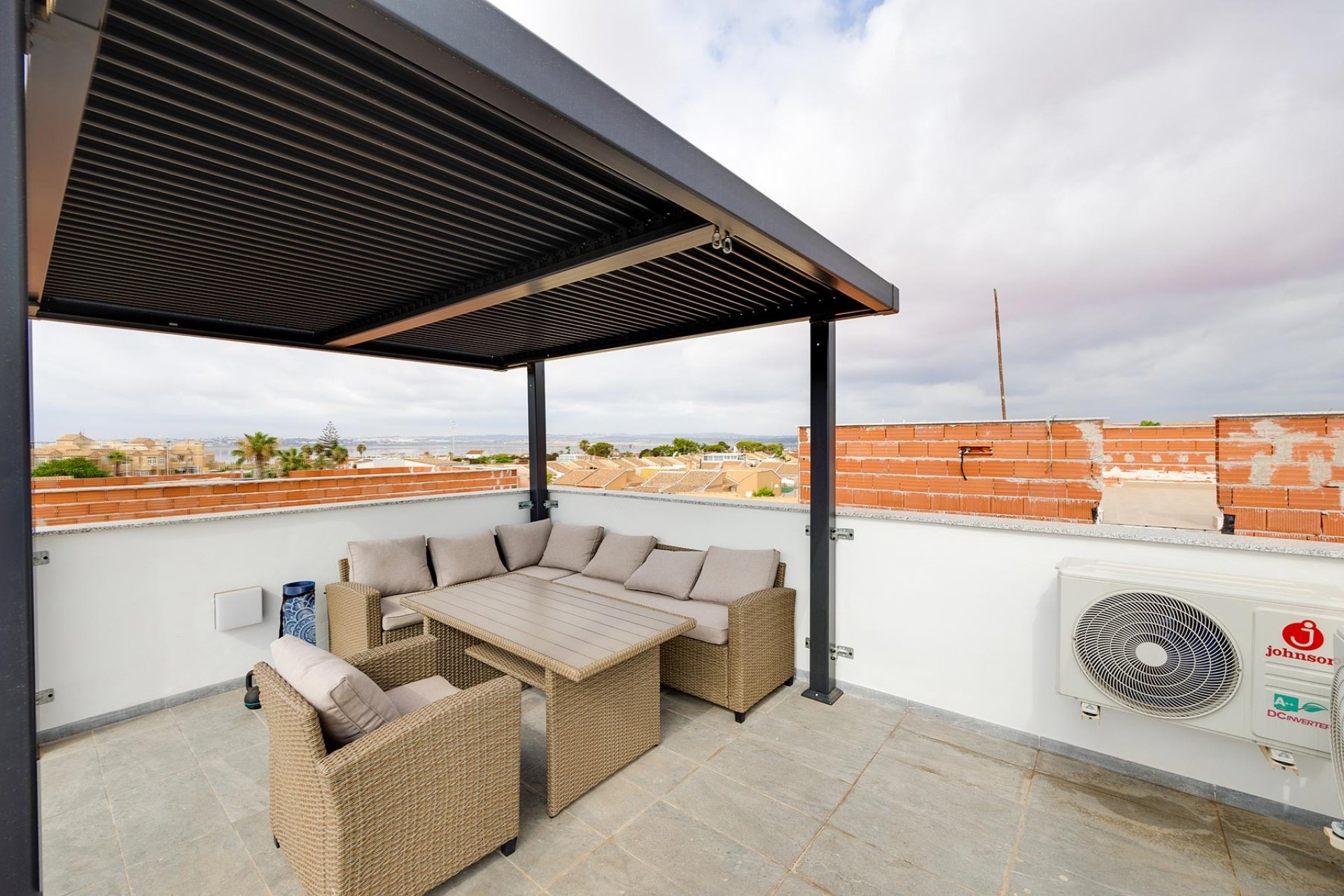 Segunda mano - Villa -
Torrevieja - Costa Blanca