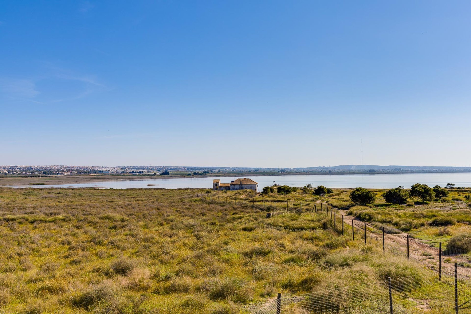 Segunda mano - Villa -
Torrevieja - Costa Blanca