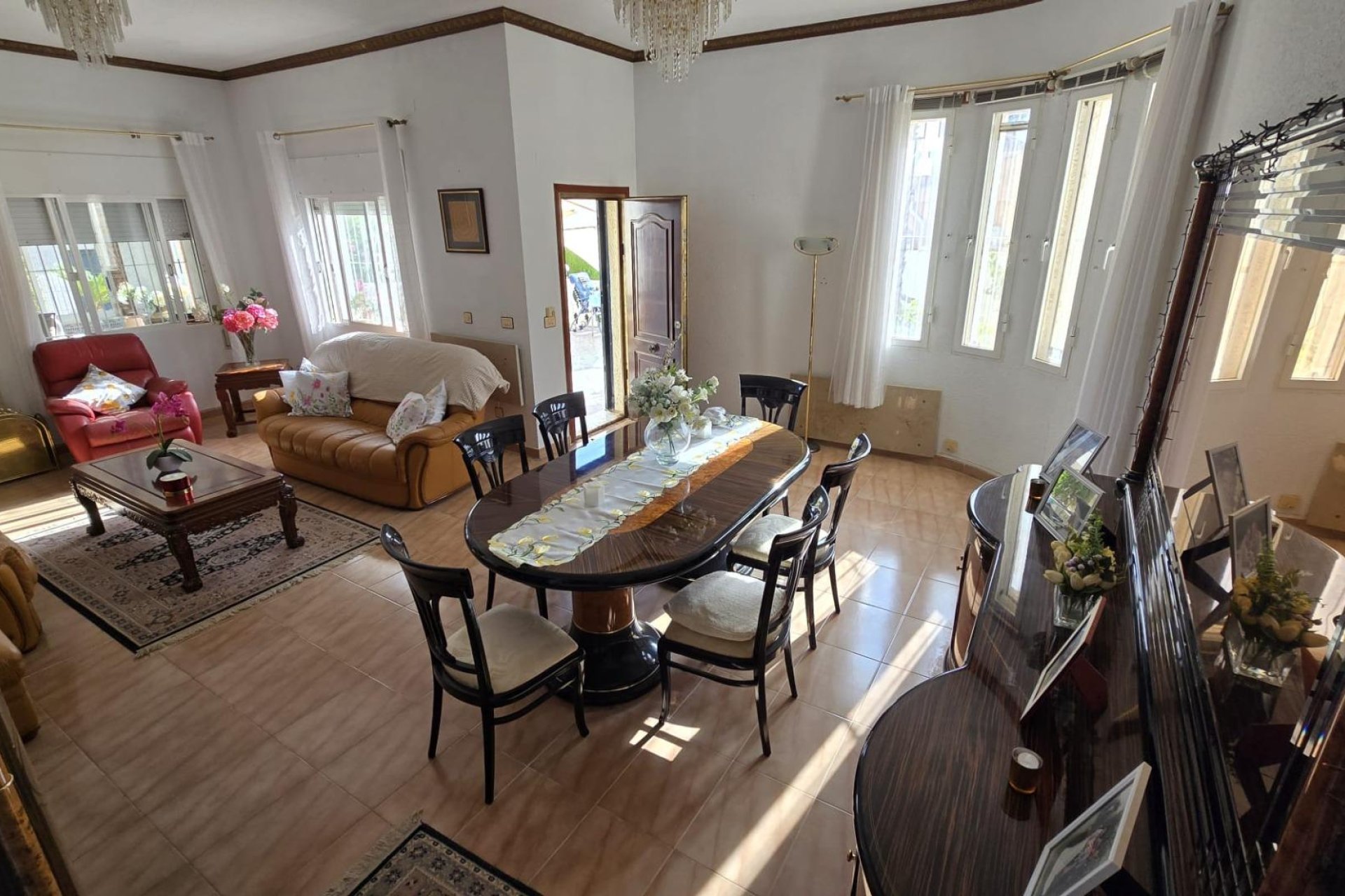 Segunda mano - Villa -
Torrevieja - Costa Blanca