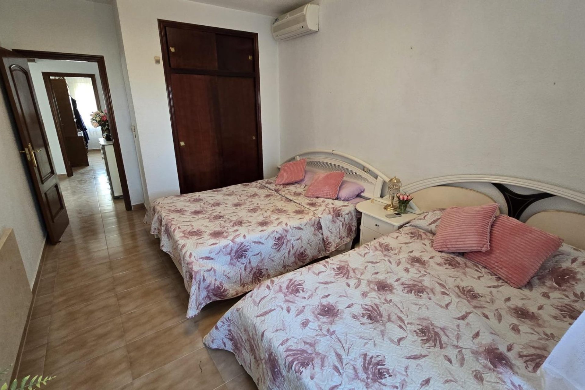 Segunda mano - Villa -
Torrevieja - Costa Blanca