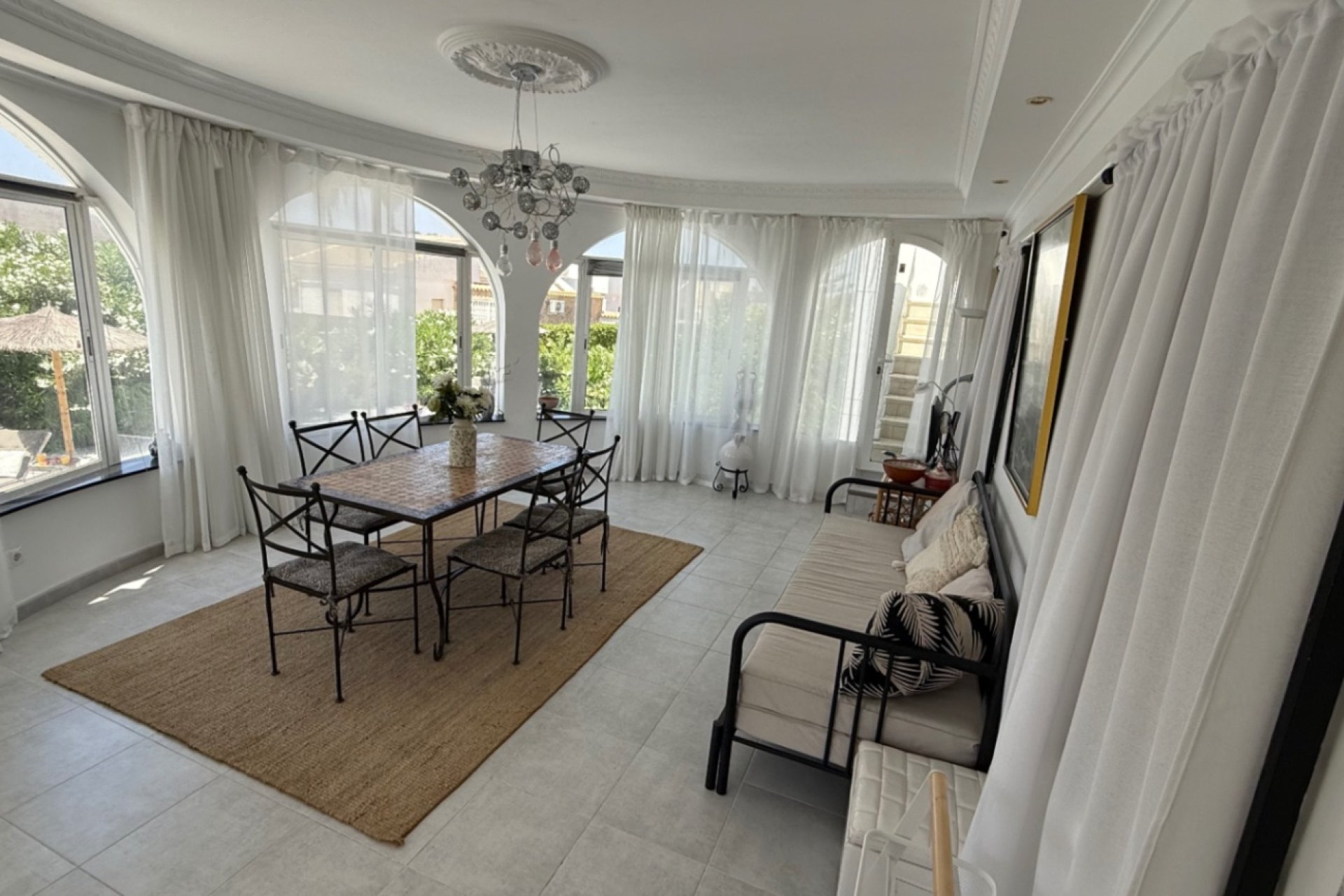 Segunda mano - Villa -
Torrevieja - Costa Blanca