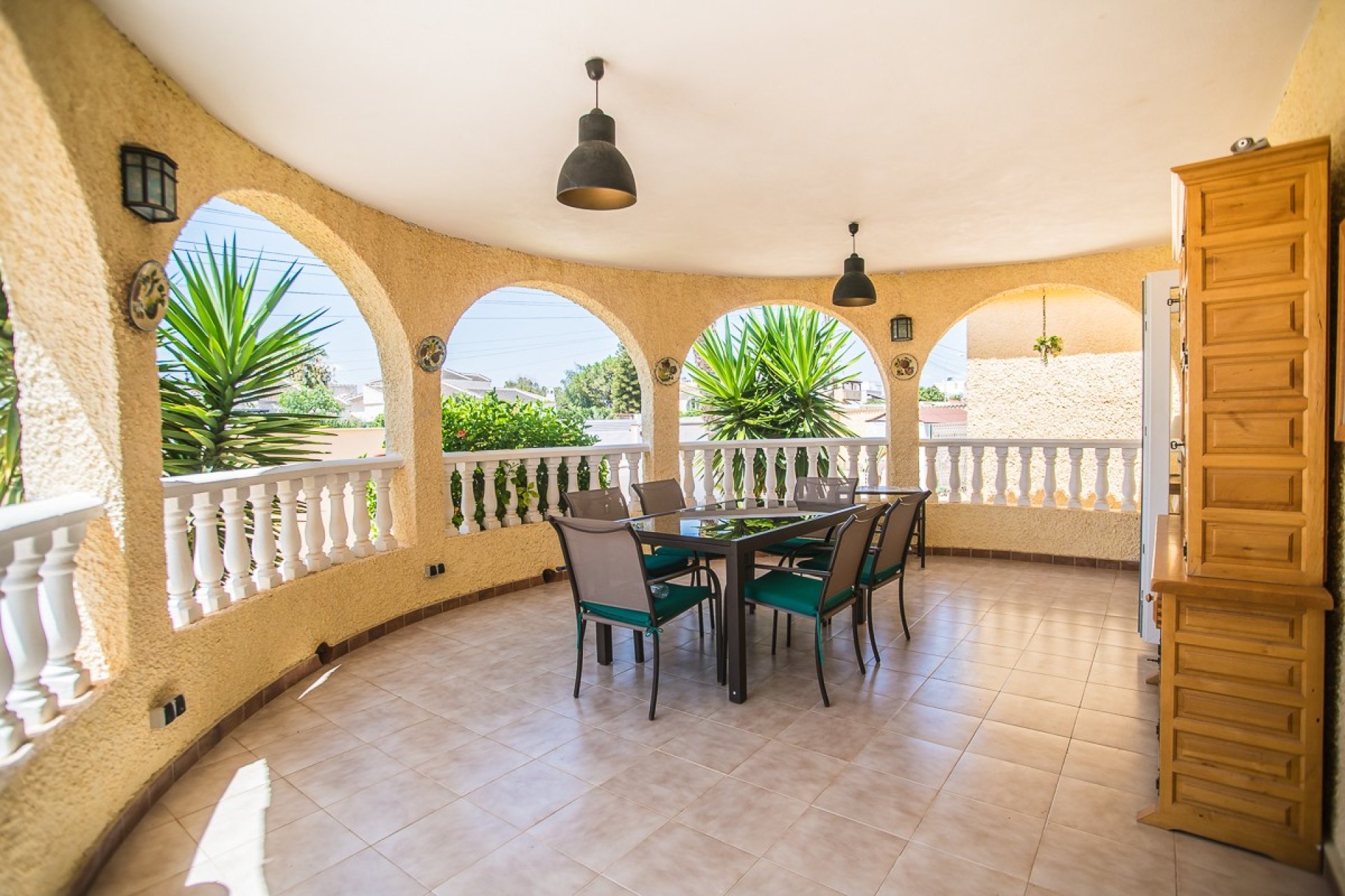 Segunda mano - Villa -
Torrevieja - Costa Blanca