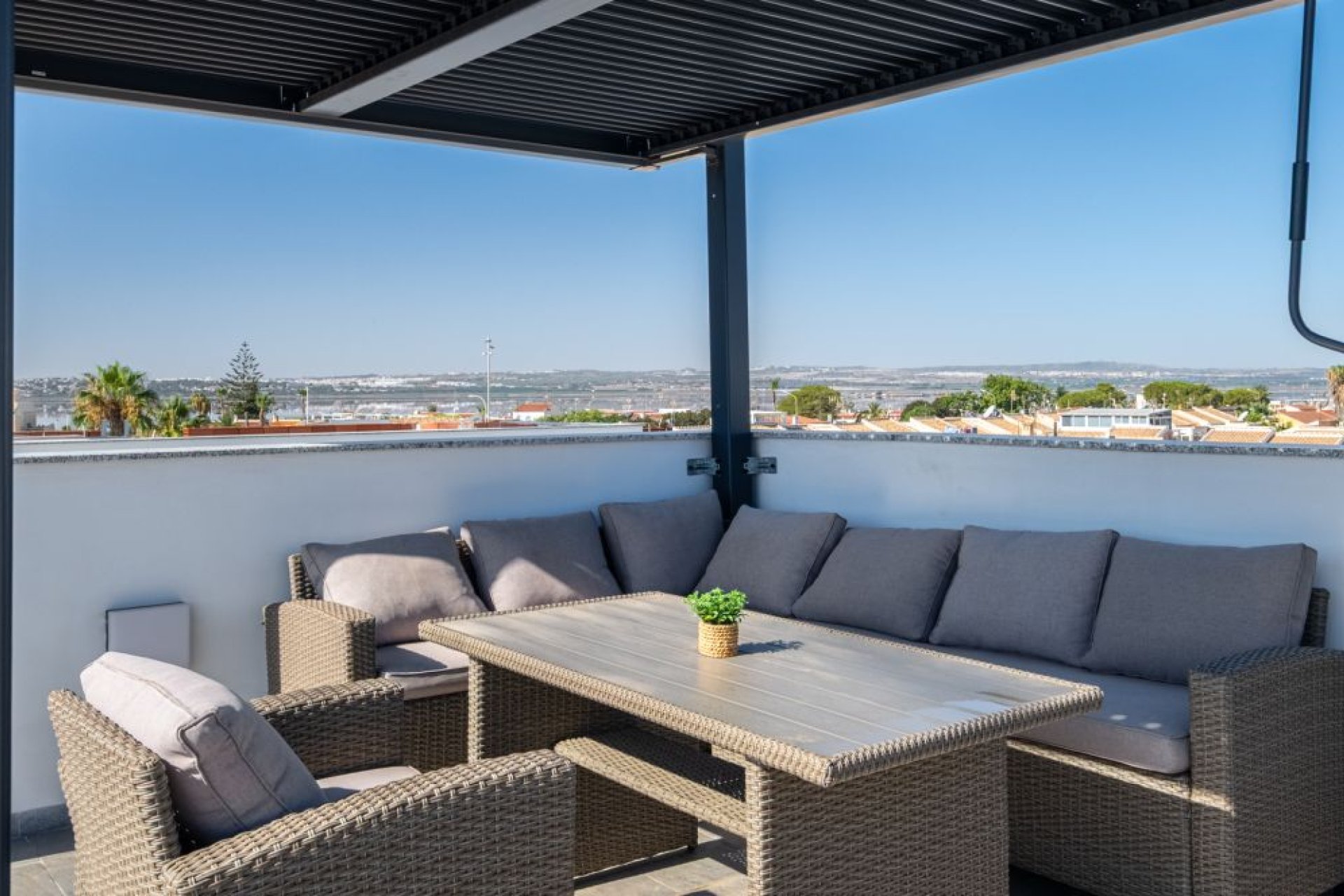 Segunda mano - Villa -
Torrevieja - Costa Blanca